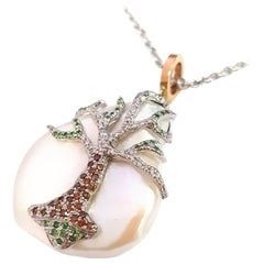 Contemporary 18 Karat Gold Pearl with Diamond and Tsavorite Pendant and Necklace