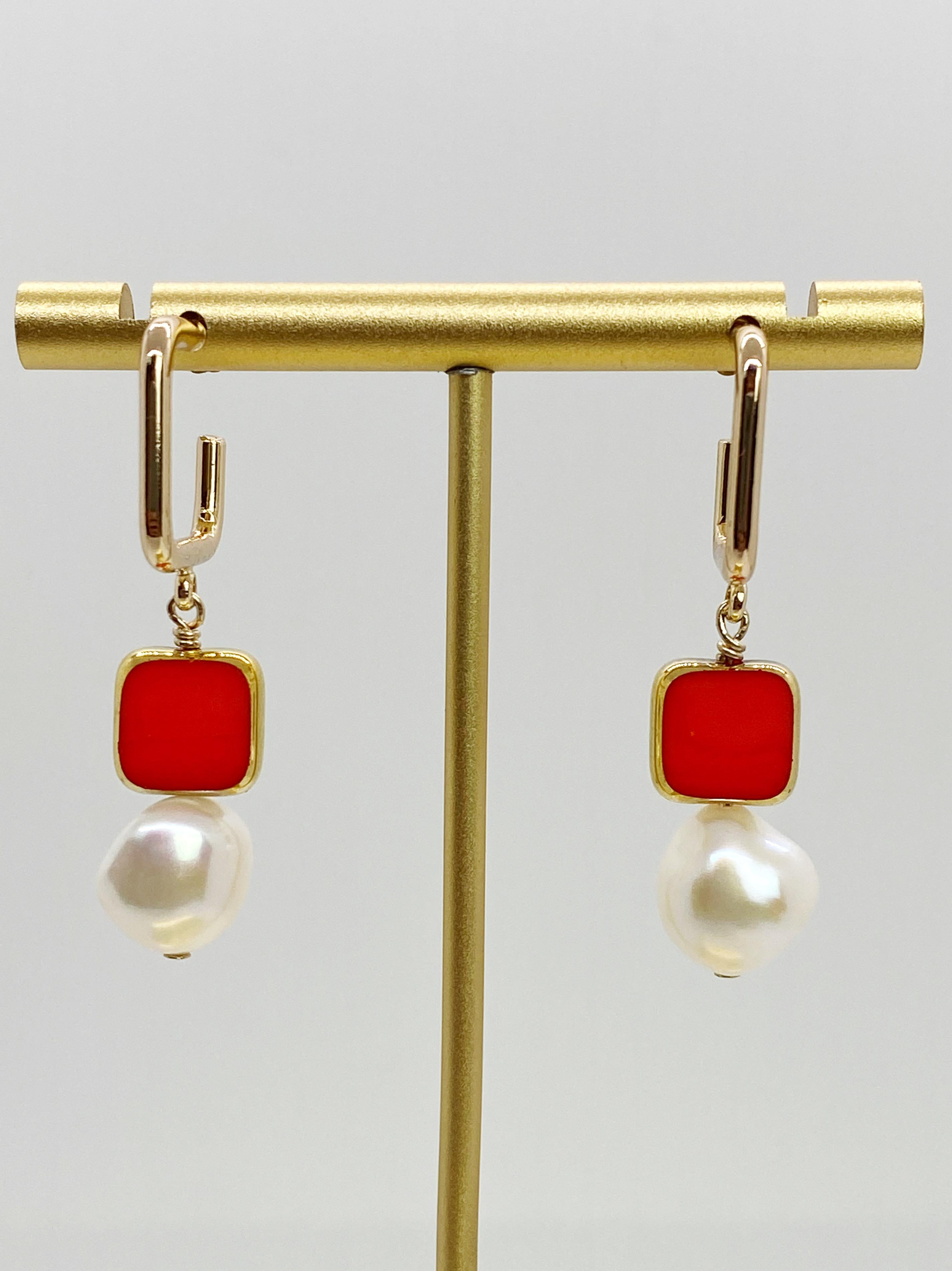 Pearl with Red Vintage German Glass Beads Earrings In New Condition For Sale In Monrovia, CA