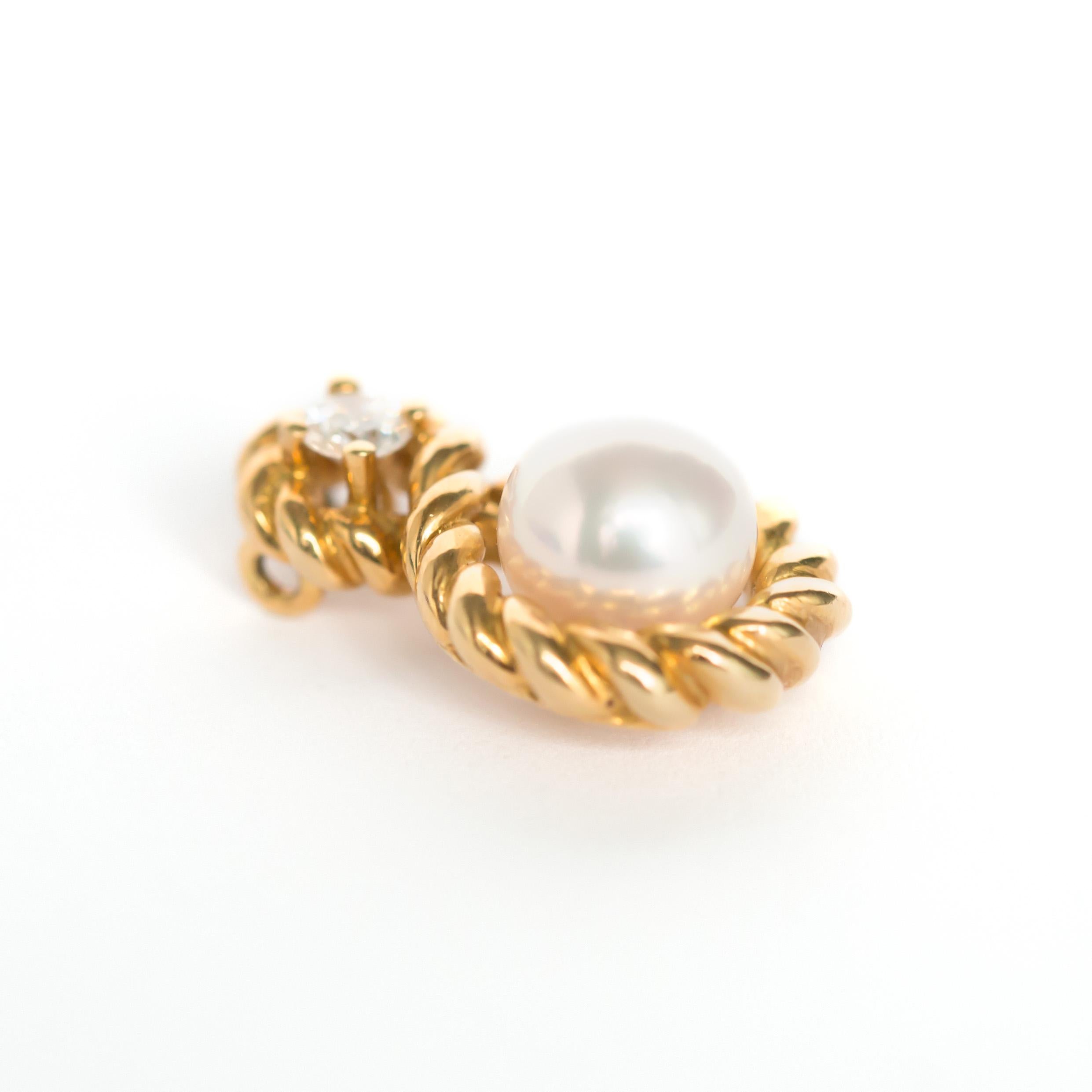 Length: .35 inches 
Metal Type: 18 karat Yellow Gold 
Weight: 3.1 grams

Center Diamond Details
Type: Natural Cultured Pearl 
7mm

Side Stone Details: 
Shape: Round Brilliant 
Total Carat Weight: .10 carat
Color: F
Clarity: VS1