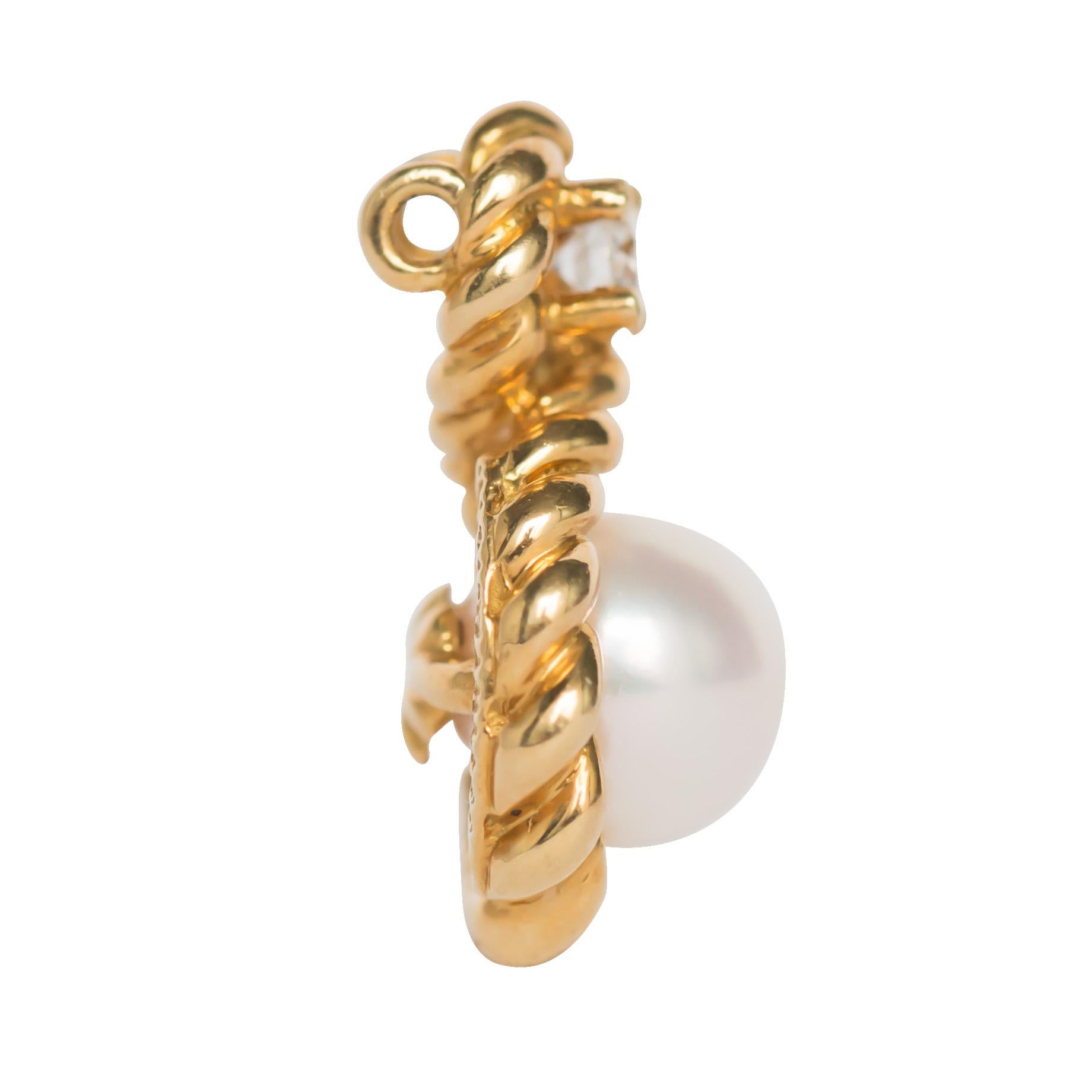 Contemporary Pearl Yellow Gold Pendant For Sale