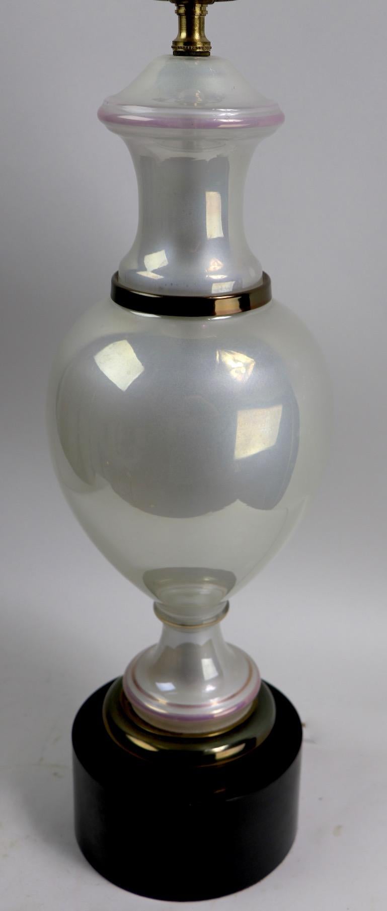 Pearlized Opaline Glass Table Lamp Attributed to Paul Hanson In Good Condition For Sale In New York, NY