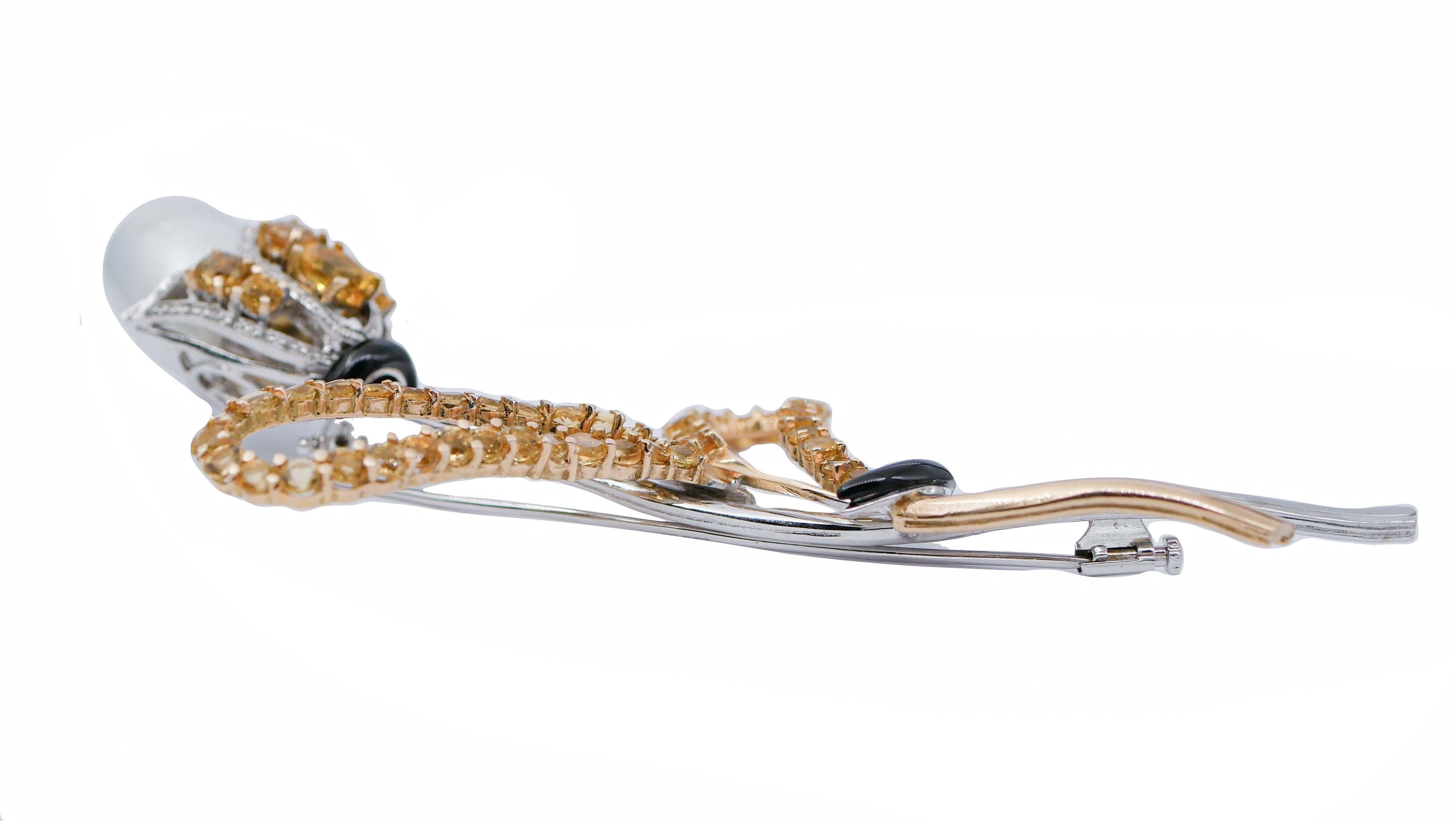 Rétro Broche en or blanc et rose 14 carats, perles, onyx, diamants et topaze en vente