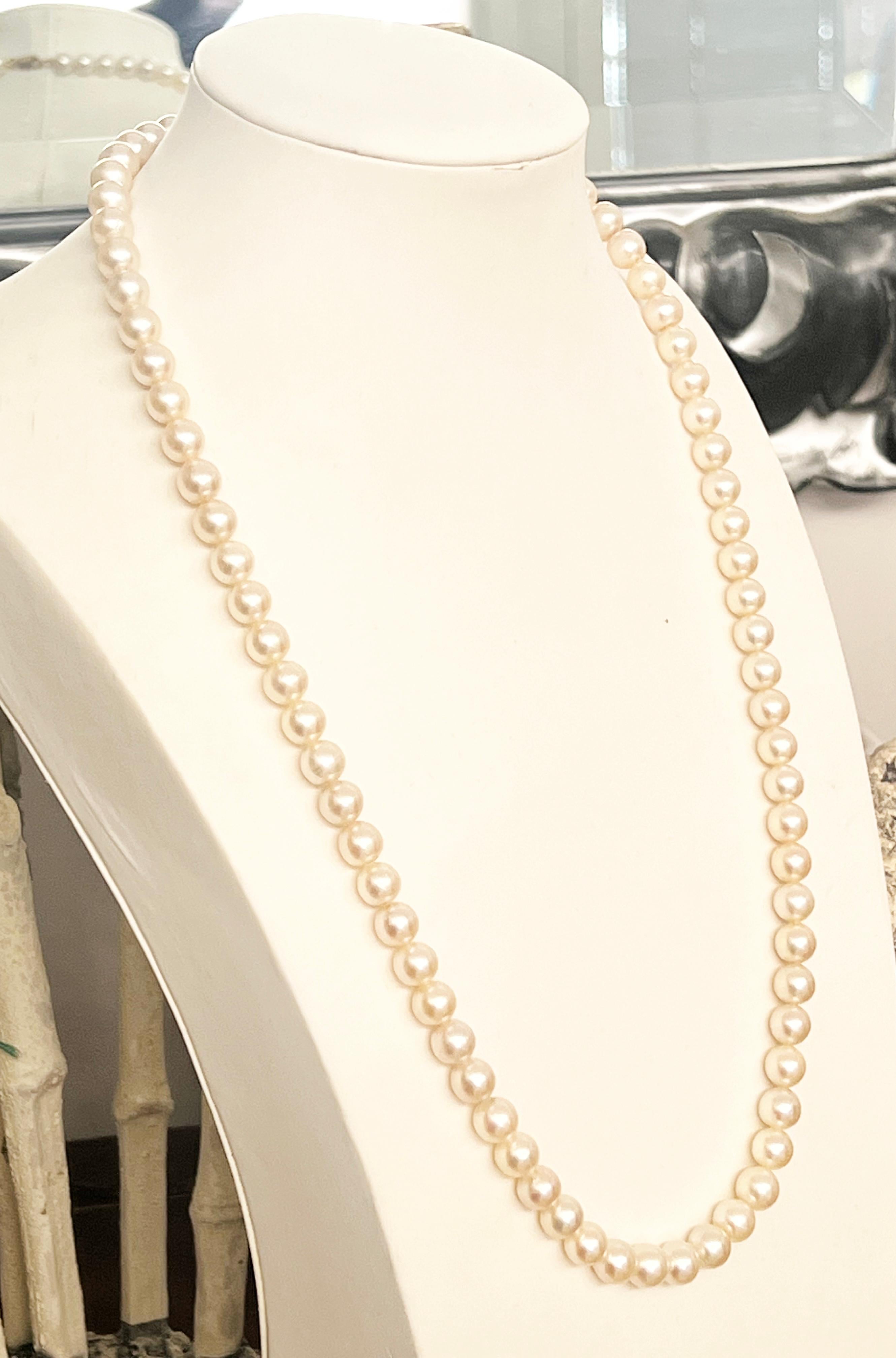 Collier de perles en or jaune 18 carats en vente 1