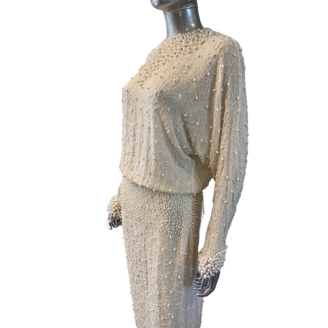 Pearls and Bugle Beads Embellished Crème Silk Gown by Pavé Beverly Hills Size 8 In Good Condition For Sale In Palm Springs, CA