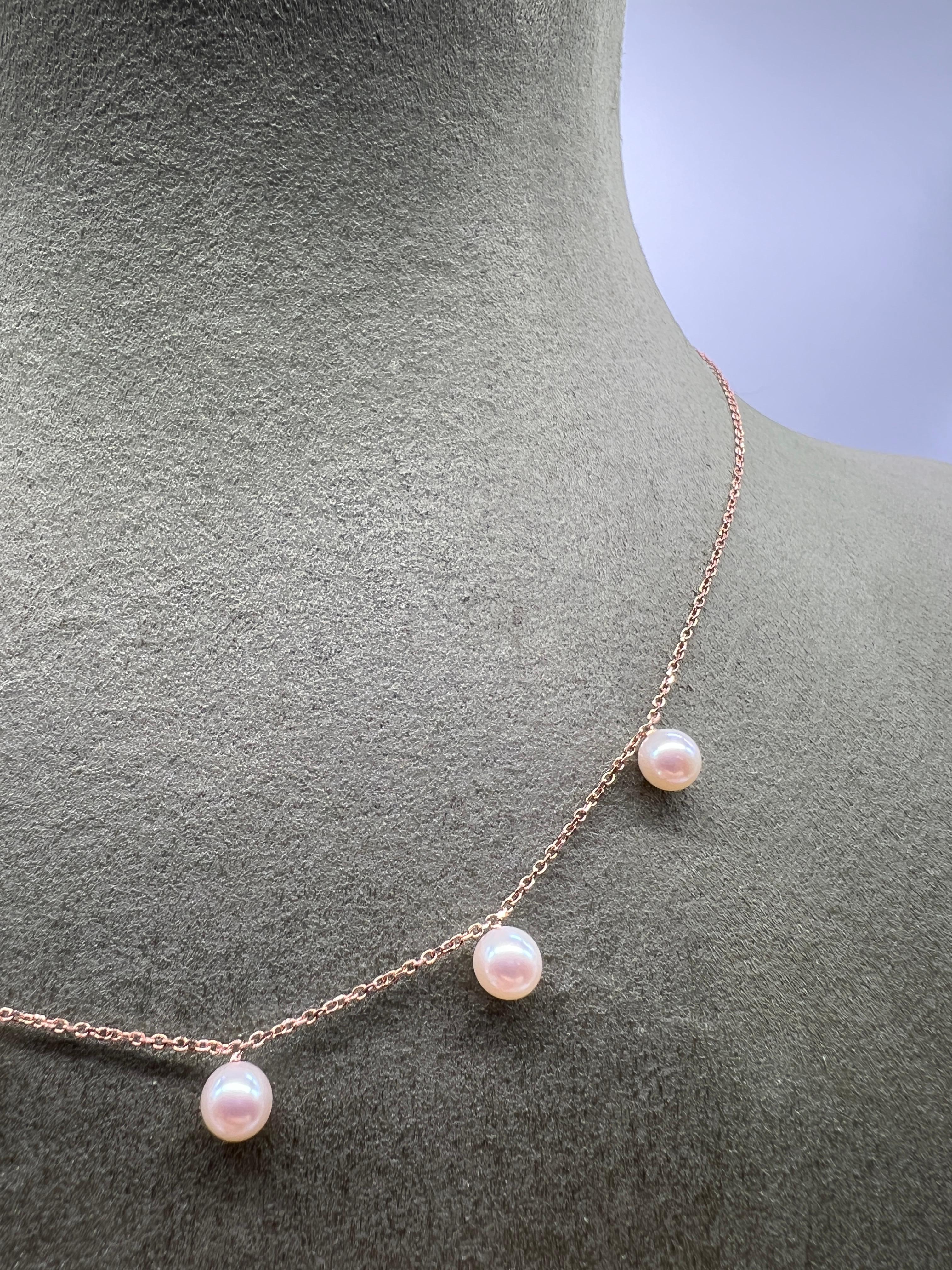 Pearls Cultures Rose Gold 18 Carats Necklace For Sale 1