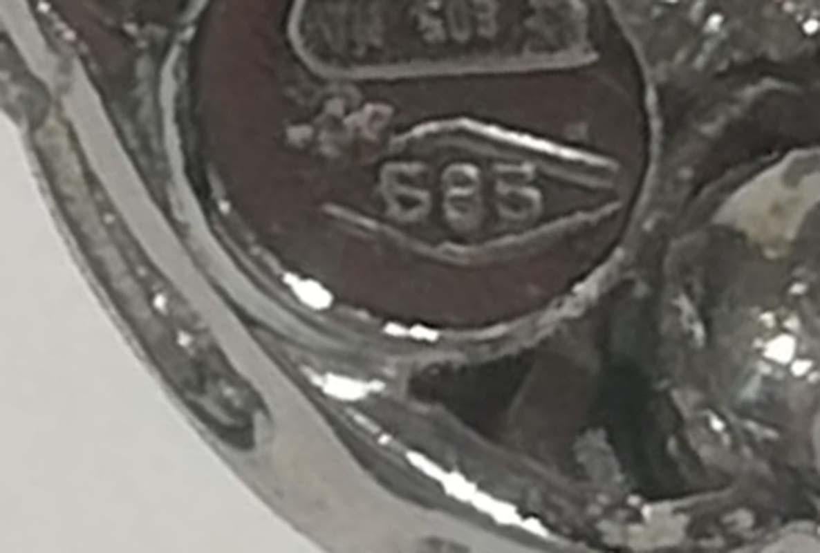 De las mujeres Pearls, Diamonds, 14 Karat White Gold Earrings. en venta