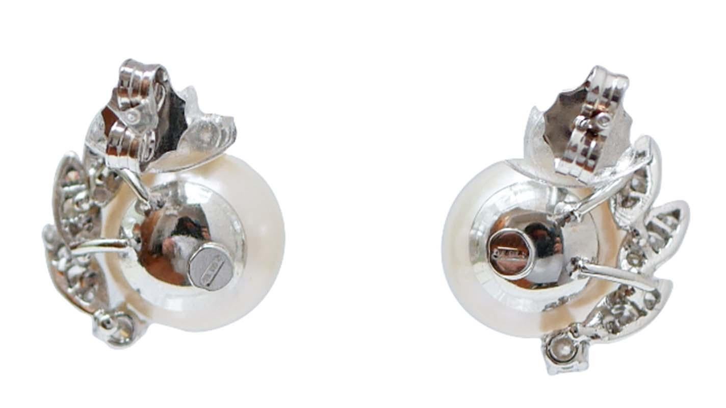 Retro Pearls, Diamonds, 18 Karat White Gold Earrings. For Sale