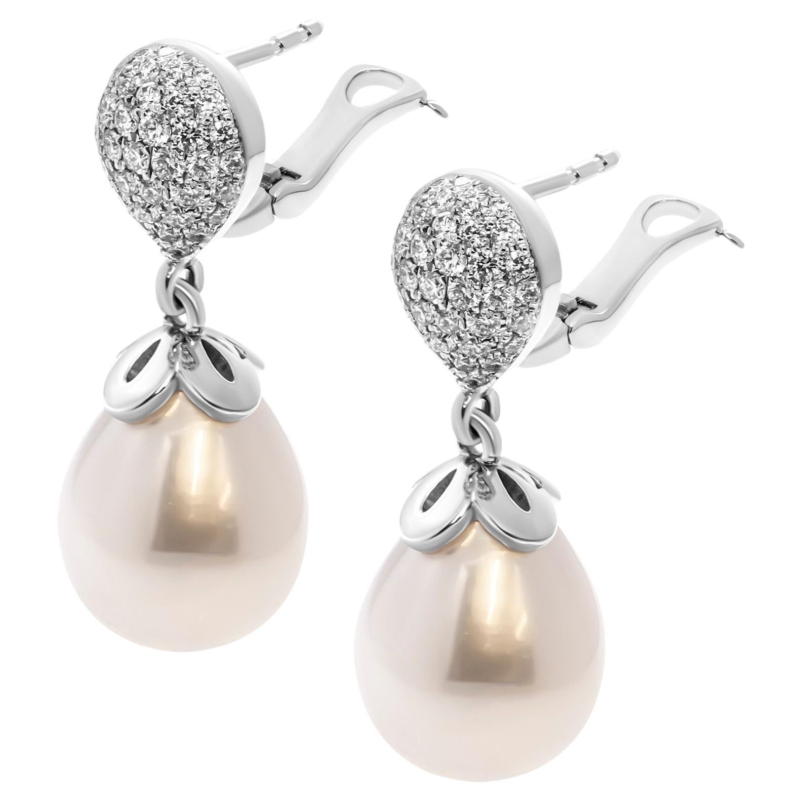 Pendants d'oreilles perles et diamants