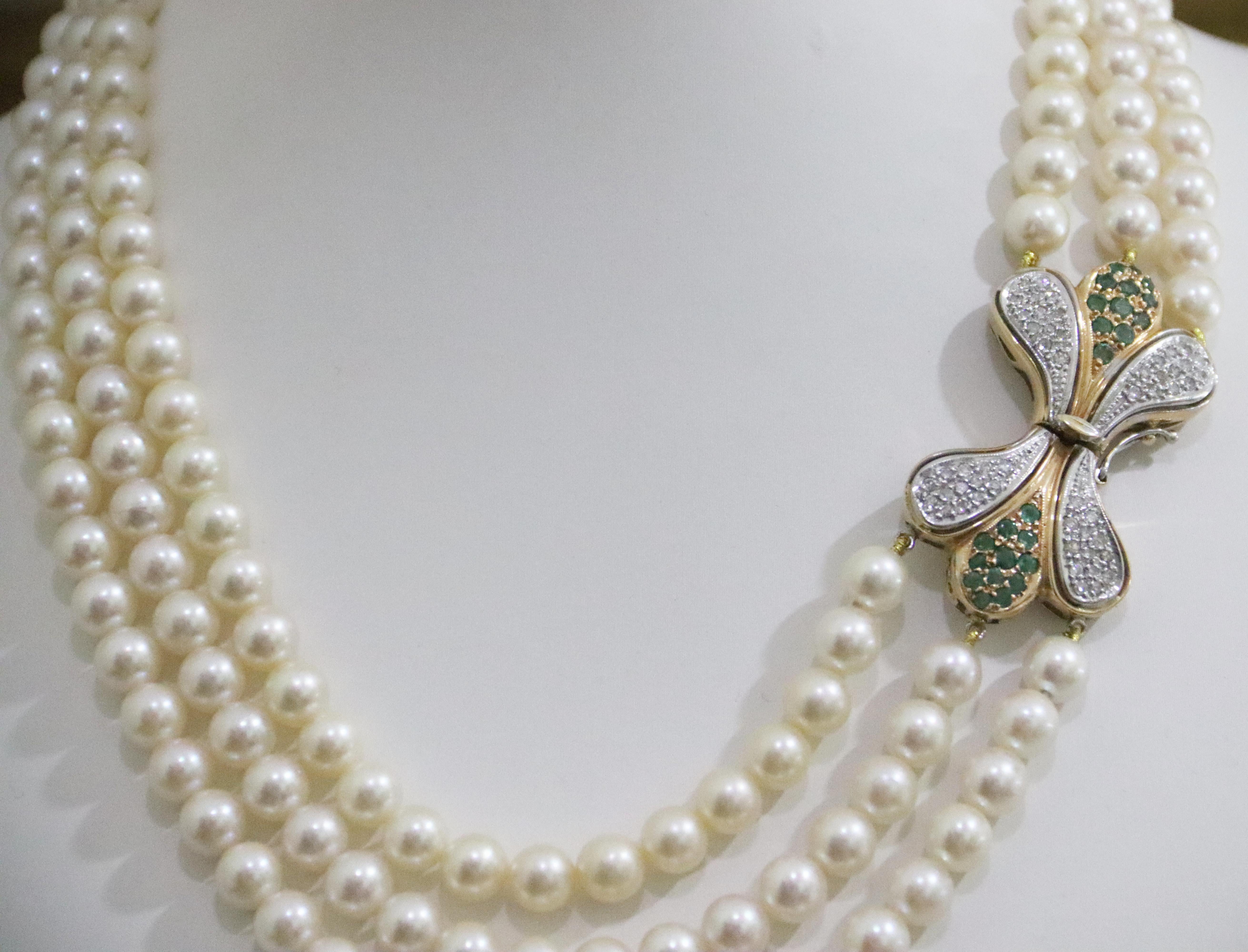Brilliant Cut Pearls Diamonds Emeralds 18 Karat White And Yellow Gold Multi-Strand Necklace For Sale