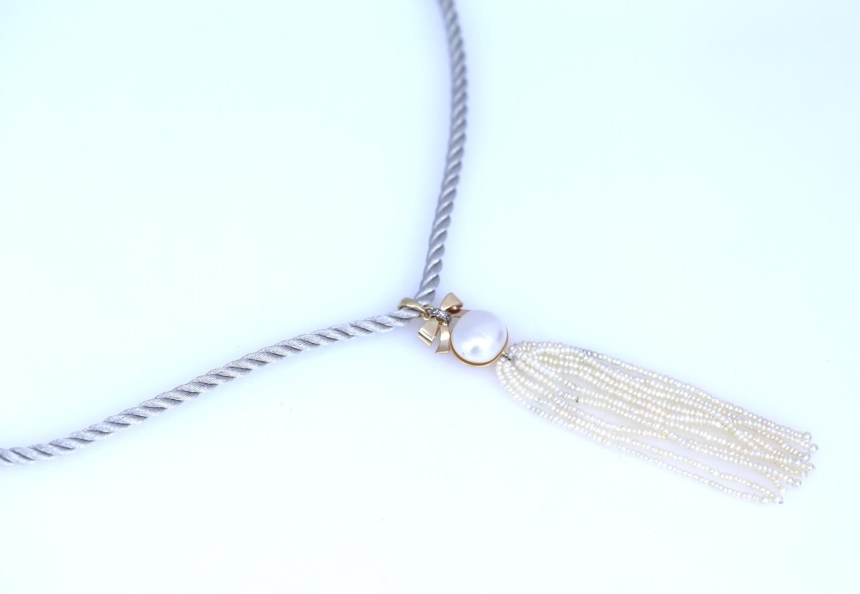 Round Cut Pearls Diamonds Golden Bow Necklace Pendant, 1980