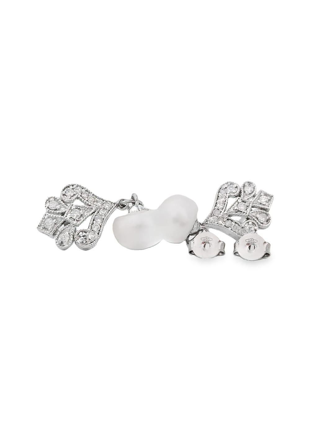 Pearls Earrings with Diamonds  For Sale 2