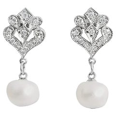 Pearls Earrings with Diamonds 