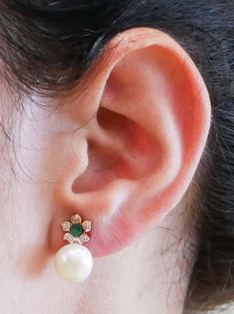 Pearls, Emeralds, Diamonds, Rose Gold Flower Earrings. In New Condition For Sale In Marcianise, Marcianise (CE)