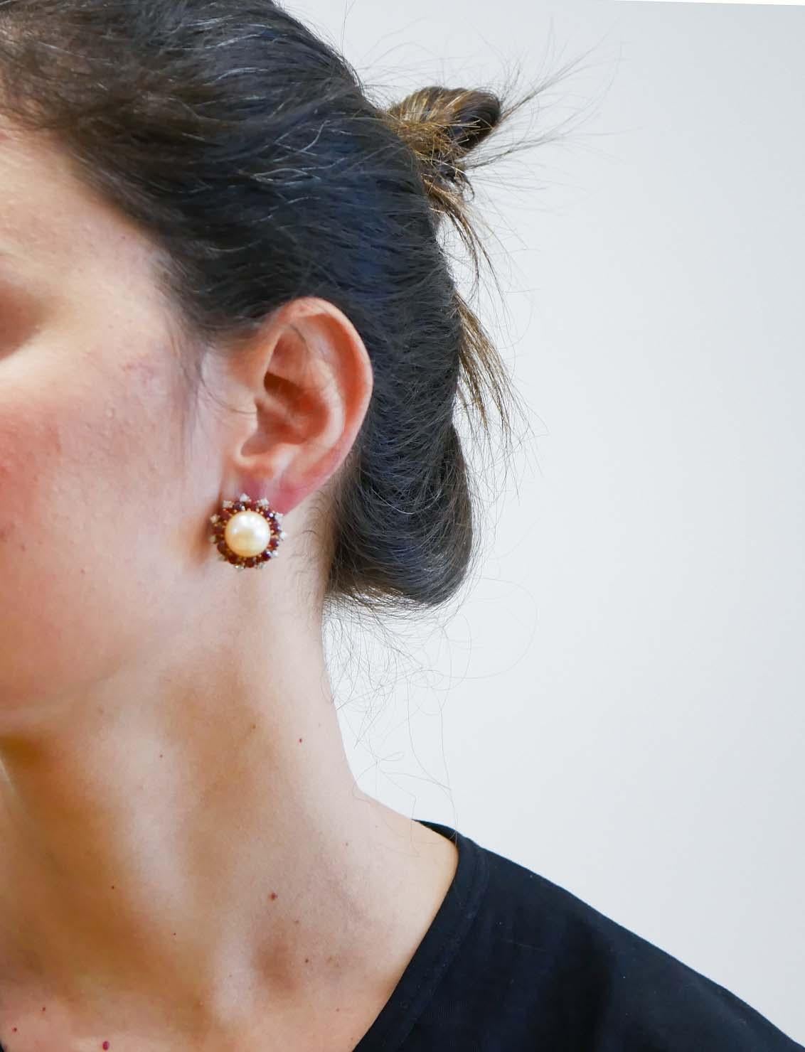 Taglio misto Perle, granati, diamanti, orecchini in oro rosa e argento. in vendita