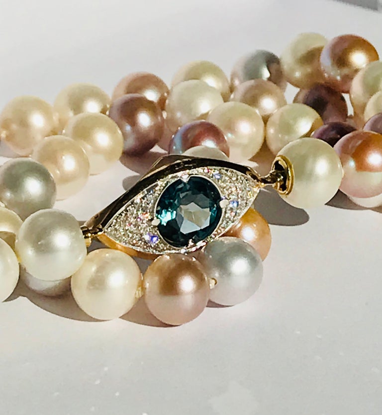 Pearls Necklace with 18K Gold, Diamonds and Topaz Eye clasp by