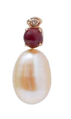 Perles, rubis, diamants, boucles d'oreilles en or rose 14 carats.