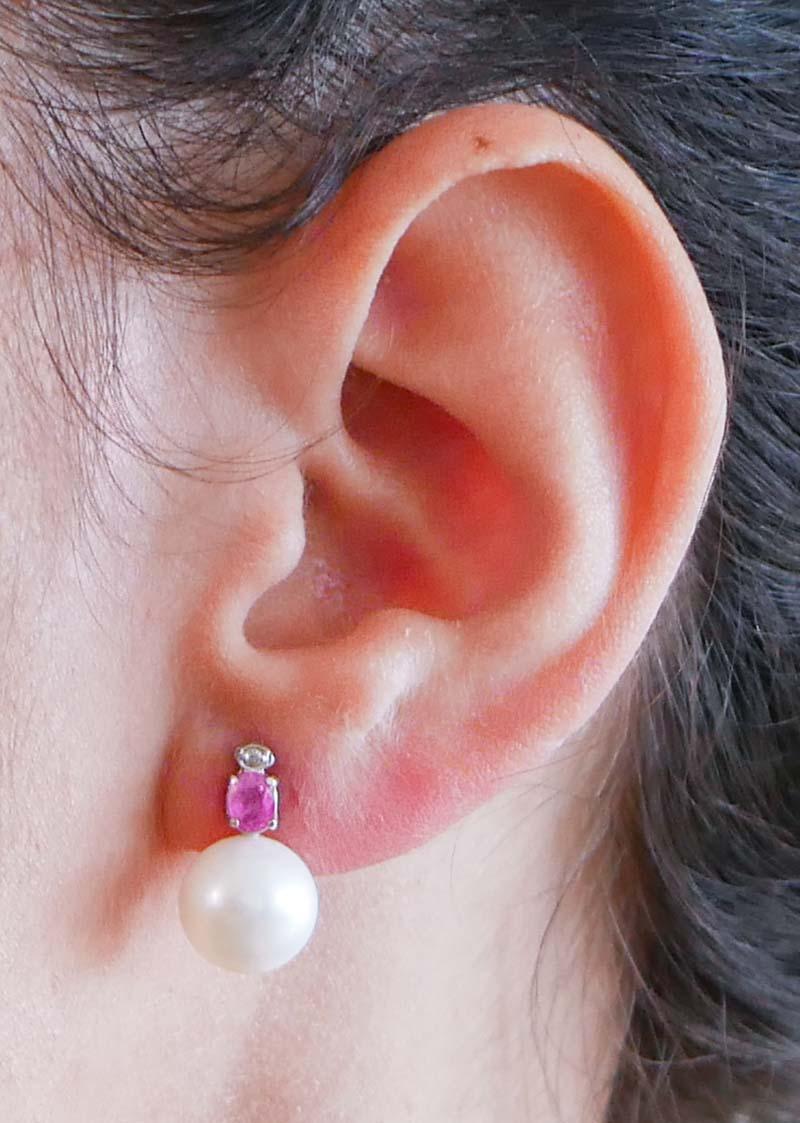 Pearls, Rubies, Diamonds, 14 Karat White Gold Earrings. In New Condition In Marcianise, Marcianise (CE)