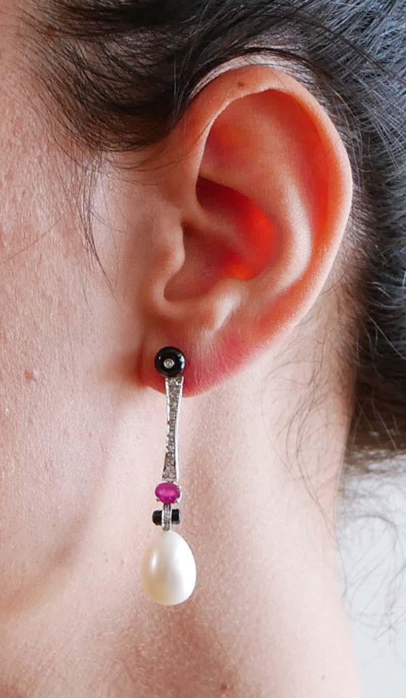 Pendientes de perlas, rubíes, ónix, diamantes y platino. en Nuevo estado para la venta en Marcianise, Marcianise (CE)