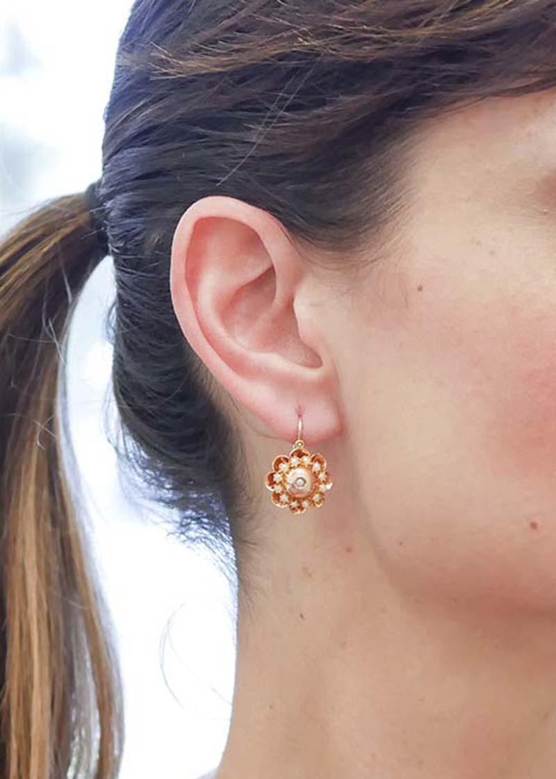 Round Cut Pearls, 12 Karat Rose Gold Retrò Earrings For Sale