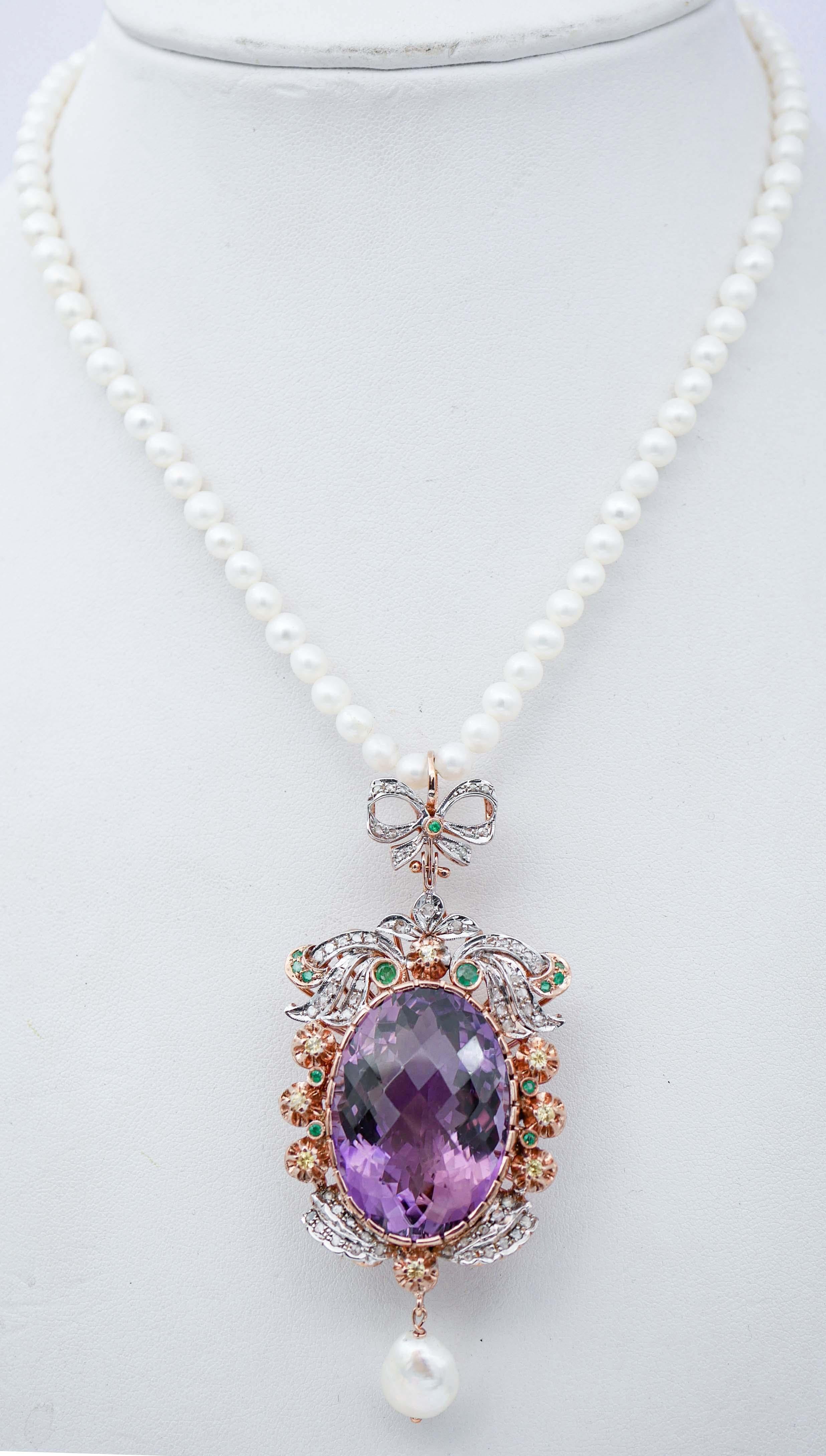 SHIPPING POLICY:
No additional costs will be added to this order.
Shipping costs will be totally covered by the seller (customs duties included).

Fantastic pendant necklace in 14 kt rose gold and silver structure mounted with a central amethyst