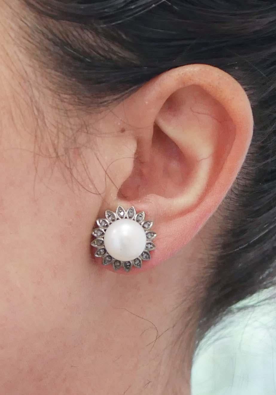 Ohrringe aus 14 Karat Roségold mit Perlen, Diamanten und Silber im Zustand „Gut“ im Angebot in Marcianise, Marcianise (CE)