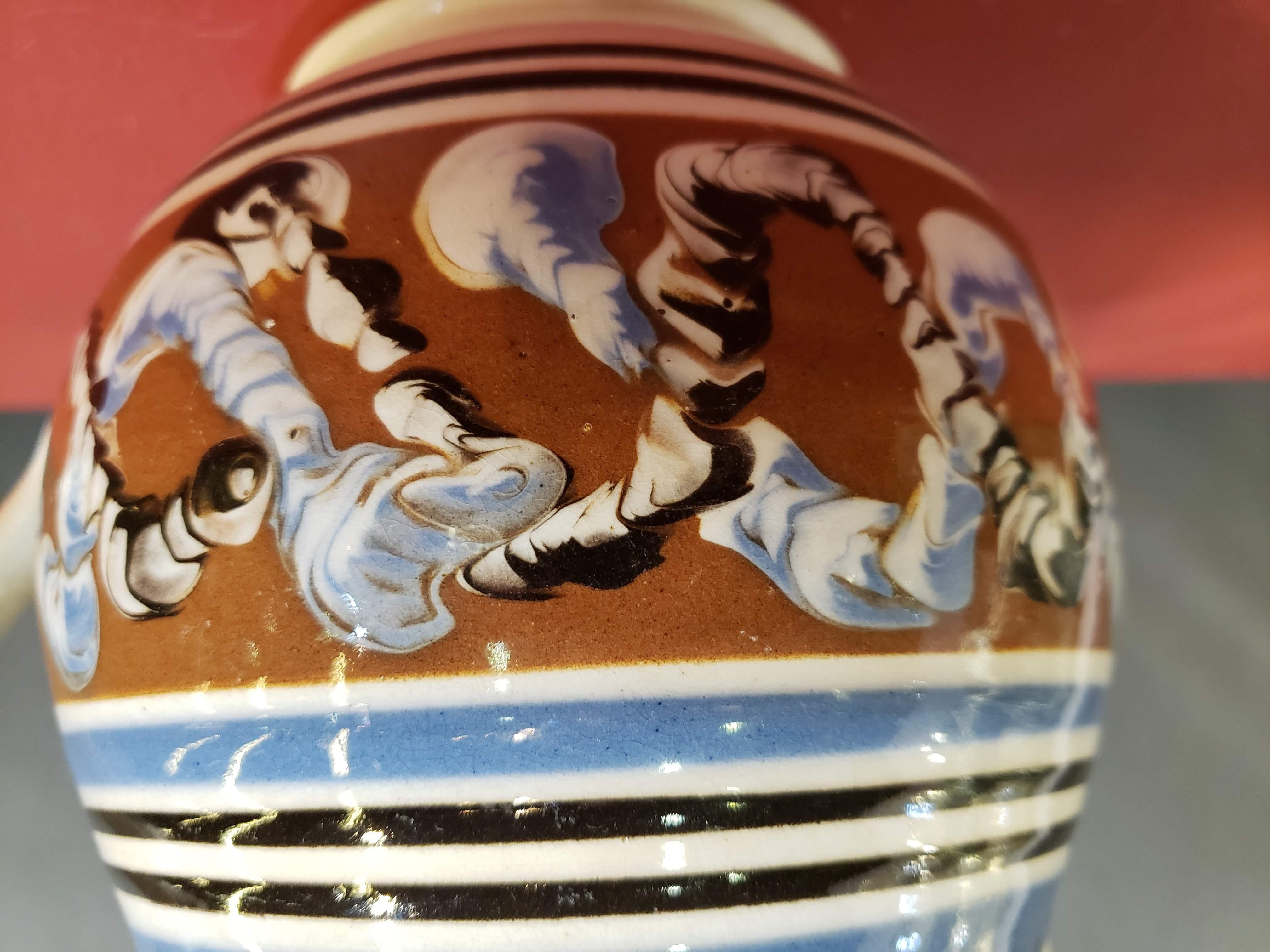 Pearlware Pottery Mocha Jug with Seaweed and Earthworm Design, circa 1830 In Good Condition In Downingtown, PA