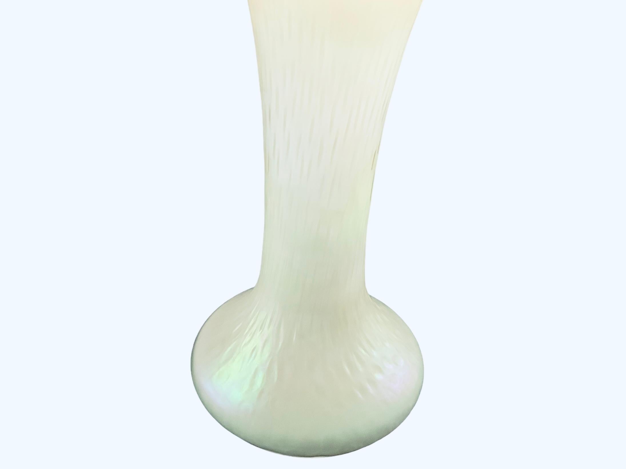Mid-Century Modern Pearly Opaline Art Glass Flower Vase For Sale