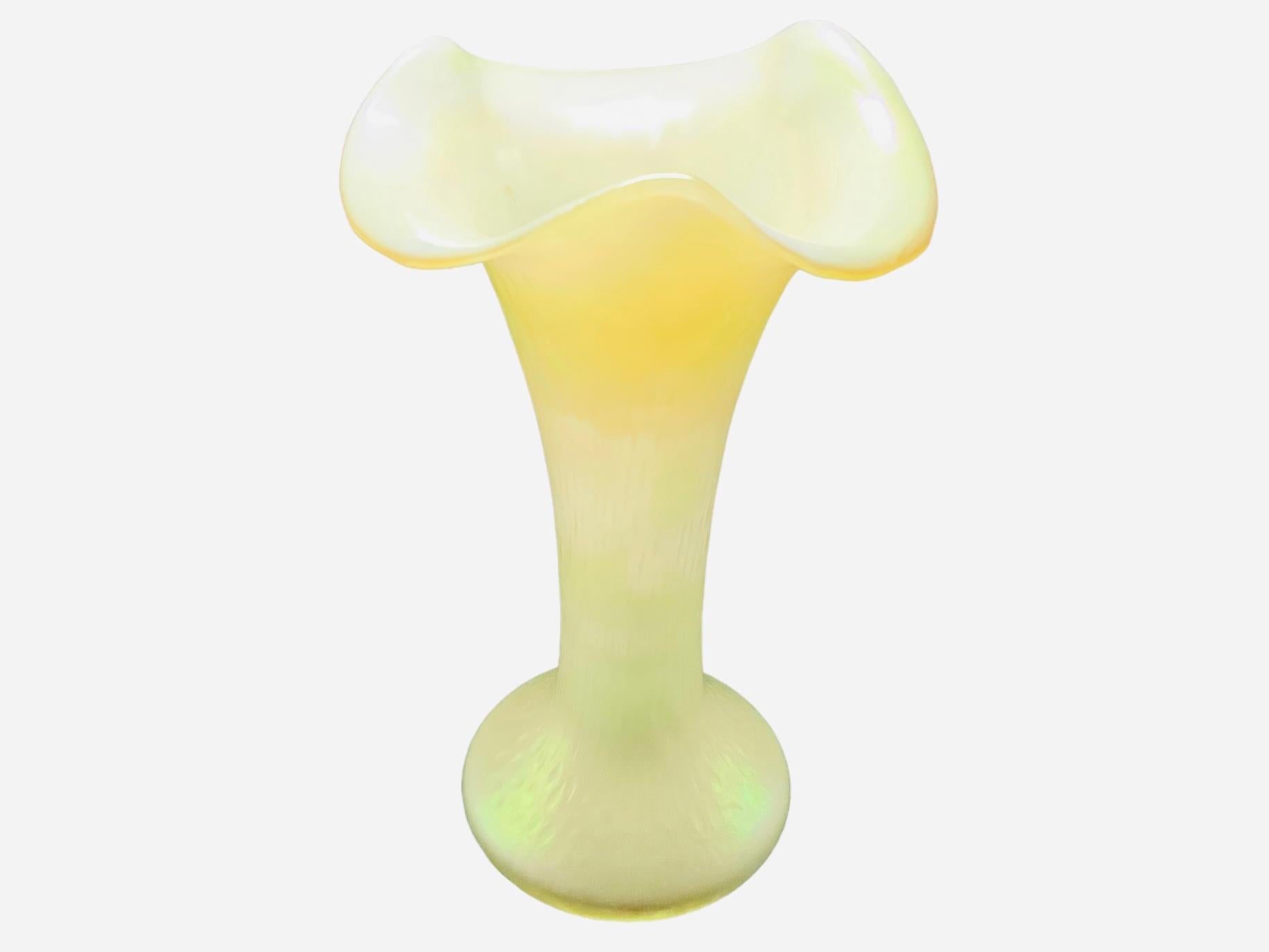 20th Century Pearly Opaline Art Glass Flower Vase For Sale
