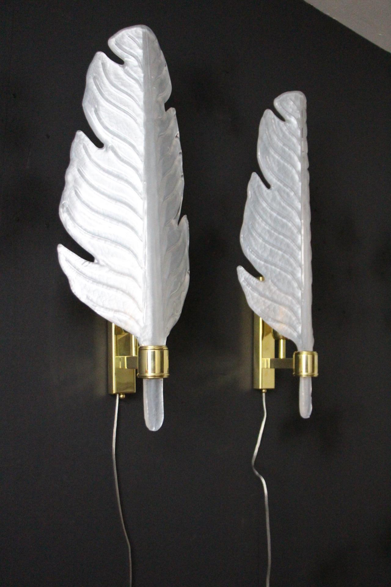 Art Deco Pearly White Murano Glass Sconces, Leaf Shape Wall Lights,  Barovier Style For Sale