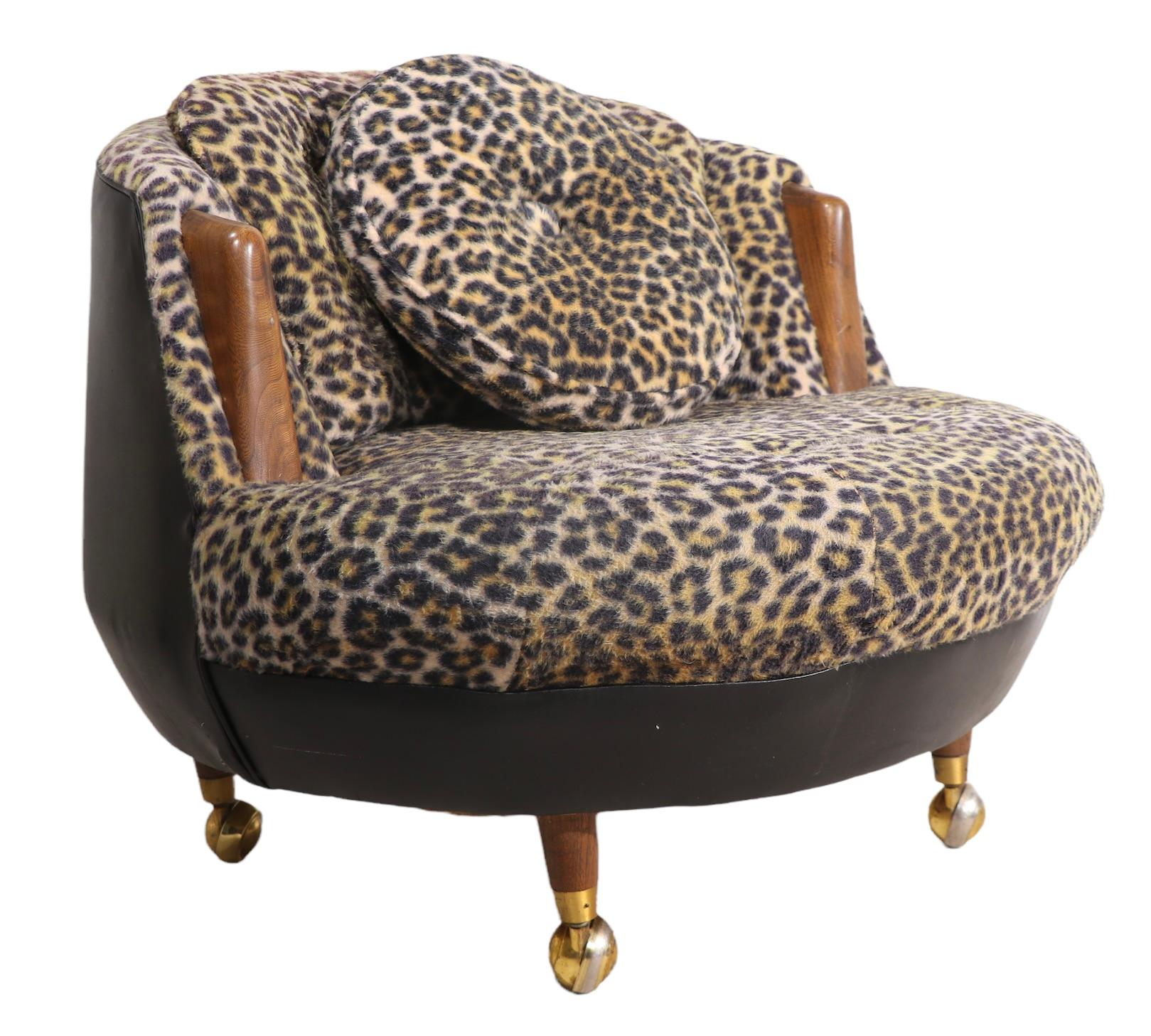 Mid-Century Modern Pearsall Havana Lounge Chair in Faux Cheetah Fur Fabric and Black Vinyl