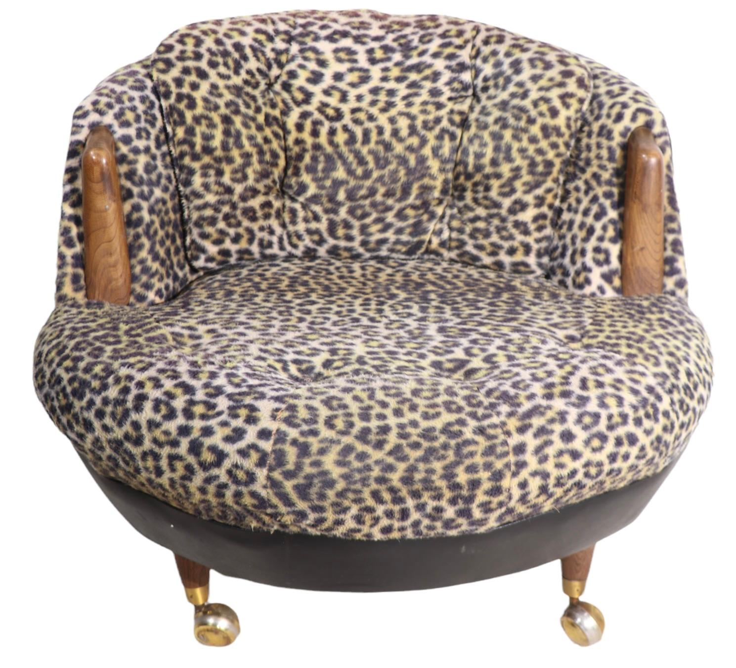 American Pearsall Havana Lounge Chair in Faux Cheetah Fur Fabric and Black Vinyl