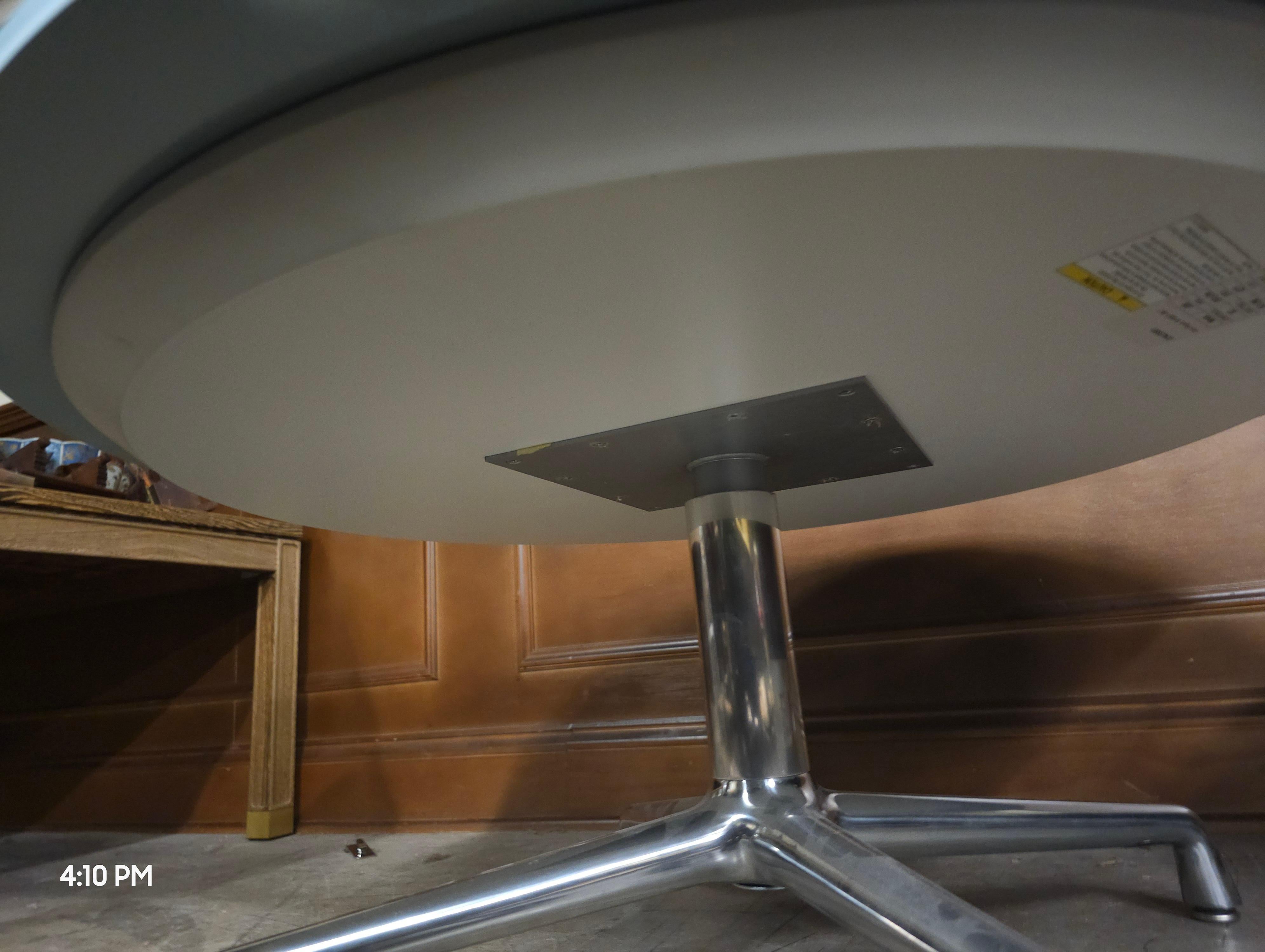 Pearson Lloyd for Coalesce Modernist Frosted Glass Top and Steel Coffee Table In Good Condition For Sale In Germantown, MD
