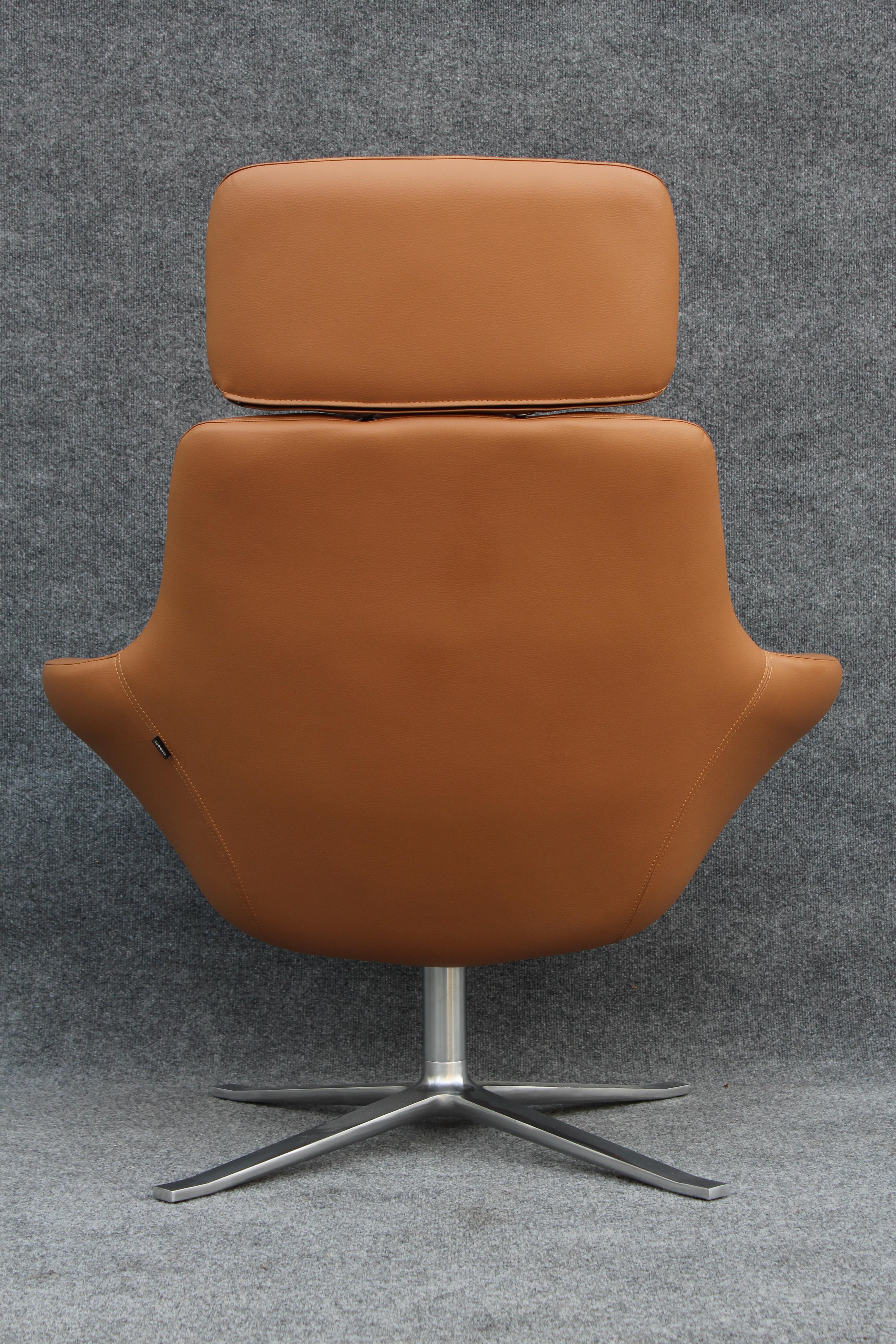 Pearson Lloyd for Coalesse 'Bob' Lounge Chair & Ottoman in Custom Tan Leather  For Sale 3