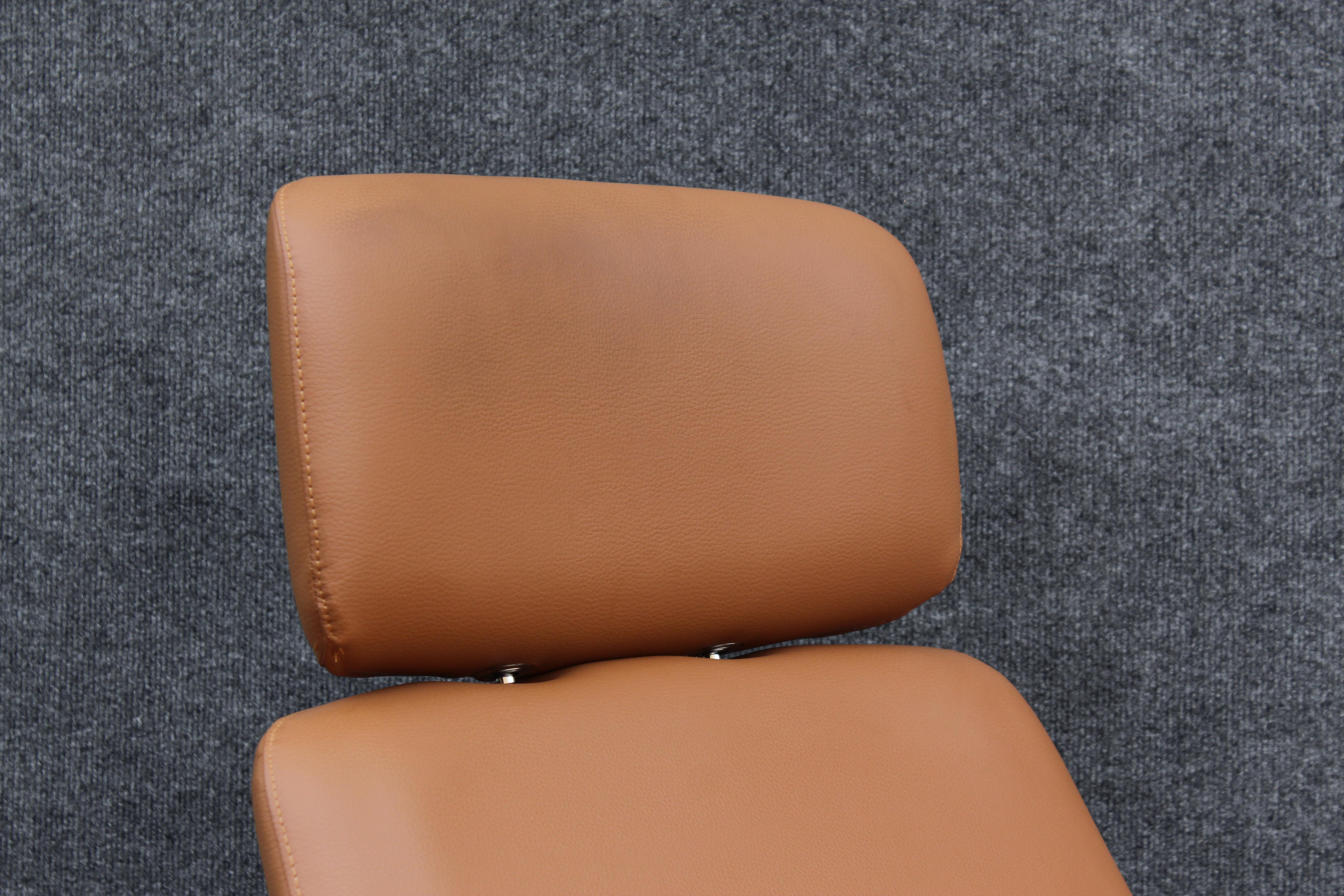 Pearson Lloyd for Coalesse 'Bob' Lounge Chair & Ottoman in Custom Tan Leather  For Sale 5