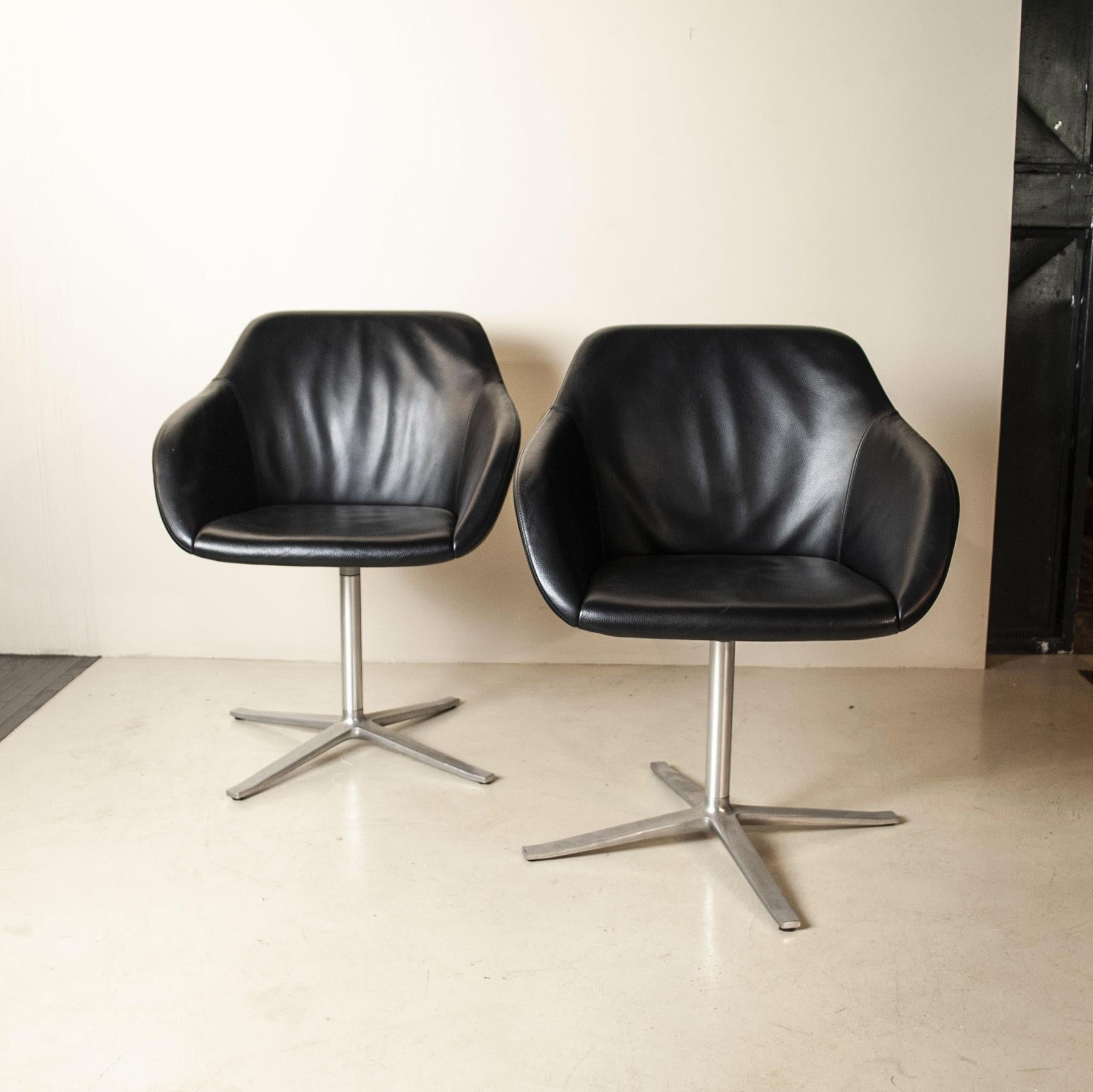 Mid-Century Modern Pearson Lloyd Set of Two Lounge Chairs 90’s For Sale