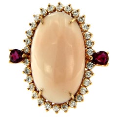 Bague cocktail Peau D'ange en or, corail, diamant et rubis