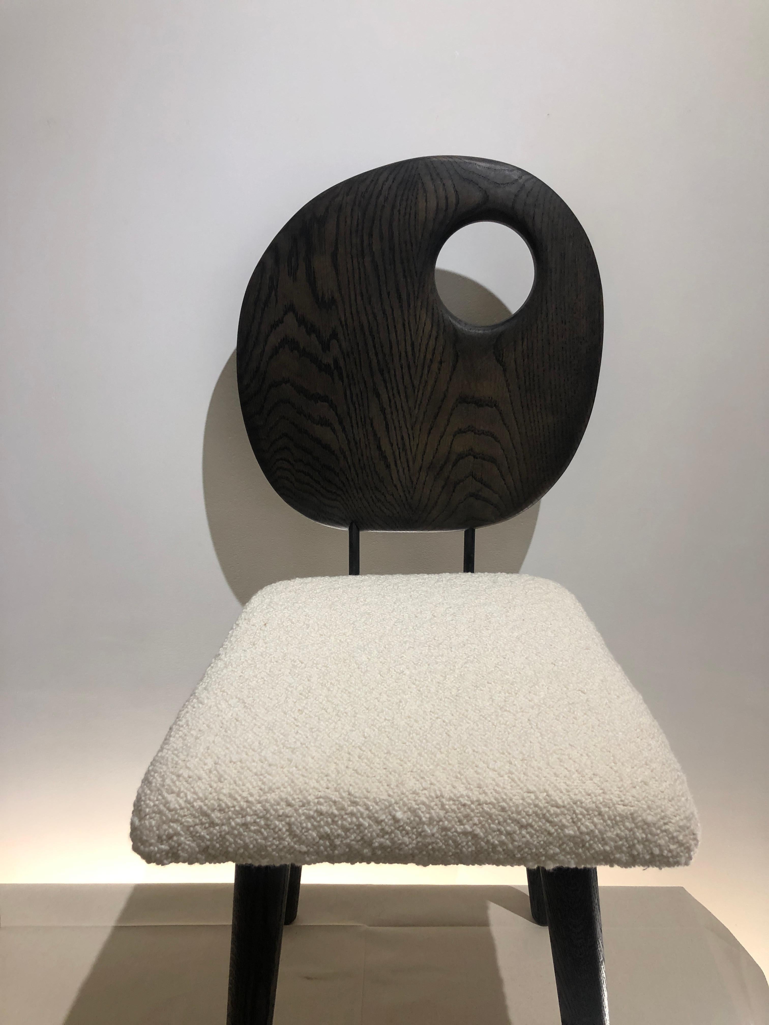 Pebble Chair by Fred Rigby Studio In New Condition In Geneve, CH
