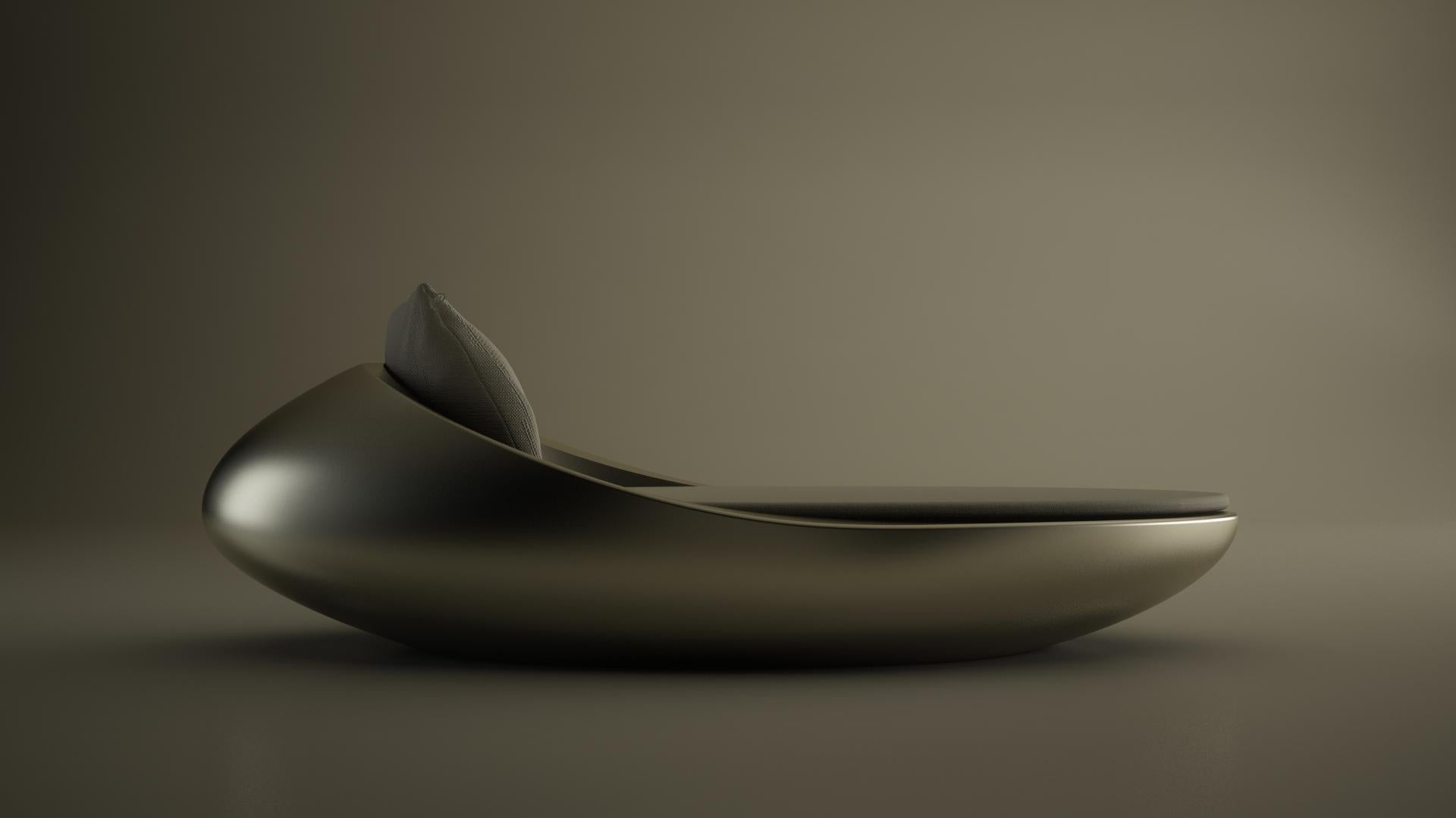 Nini Andrade Silva’s work is a poetic dialogue between material and memory, where organic shapes emerge with fluidity and grace.  By merging sculptural artistry with functional design, her creations transcend traditional furniture, becoming