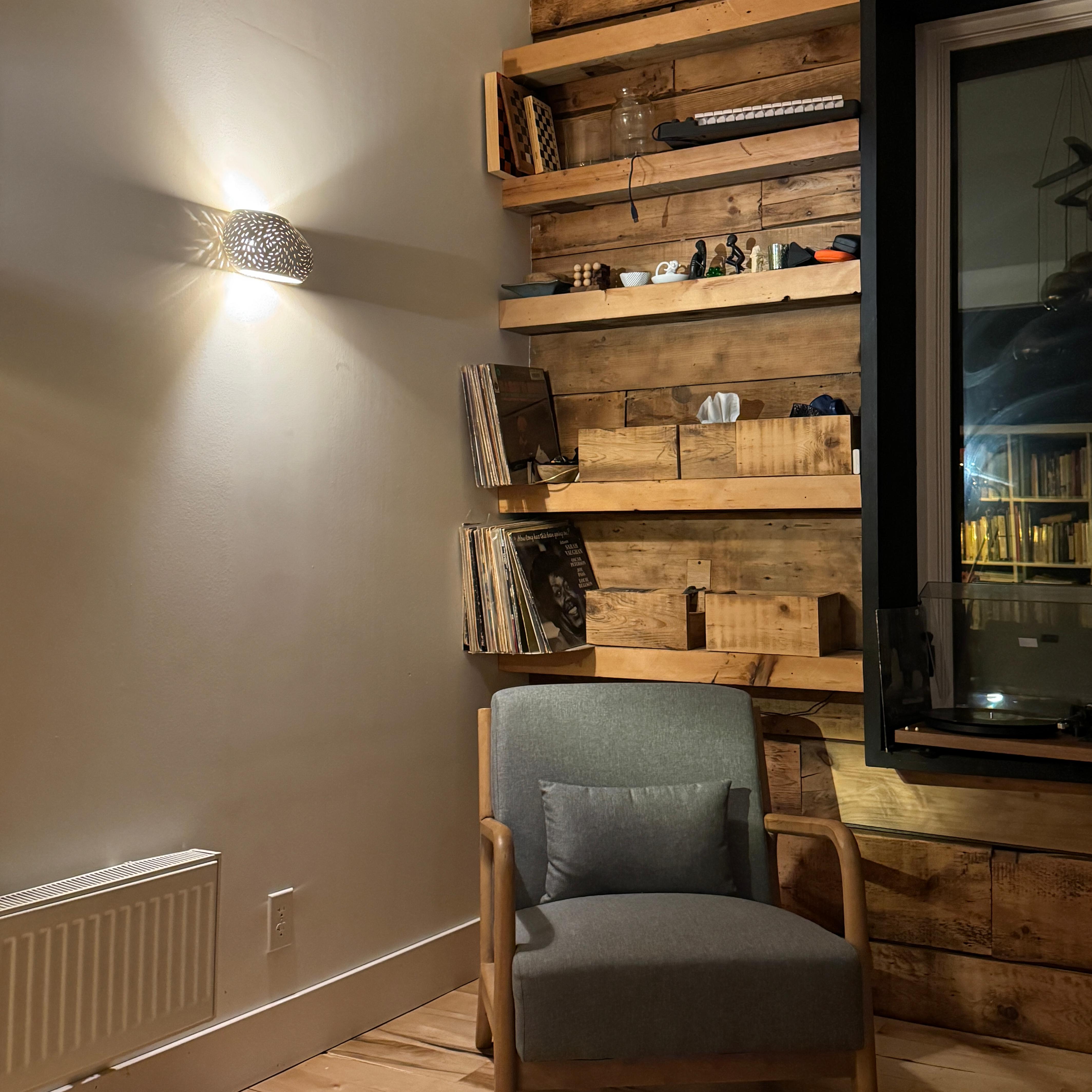 PEBBLE - Scontrino in ceramica - Illuminazione da parete con montaggio ad incasso di design - Realizzato a mano In condizioni Nuovo in vendita a Troy, NY