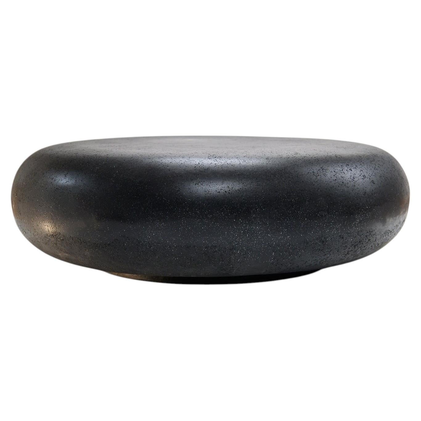 Pebble Oval Table in Resin, Stone Aggregate & Fiberglass by Zachary A. Design