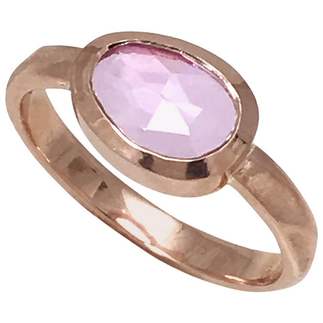 Pebble Shaped 1.34 Carat Pink Sapphire Fashion Ring and 18 Karat Pink Gold Band For Sale