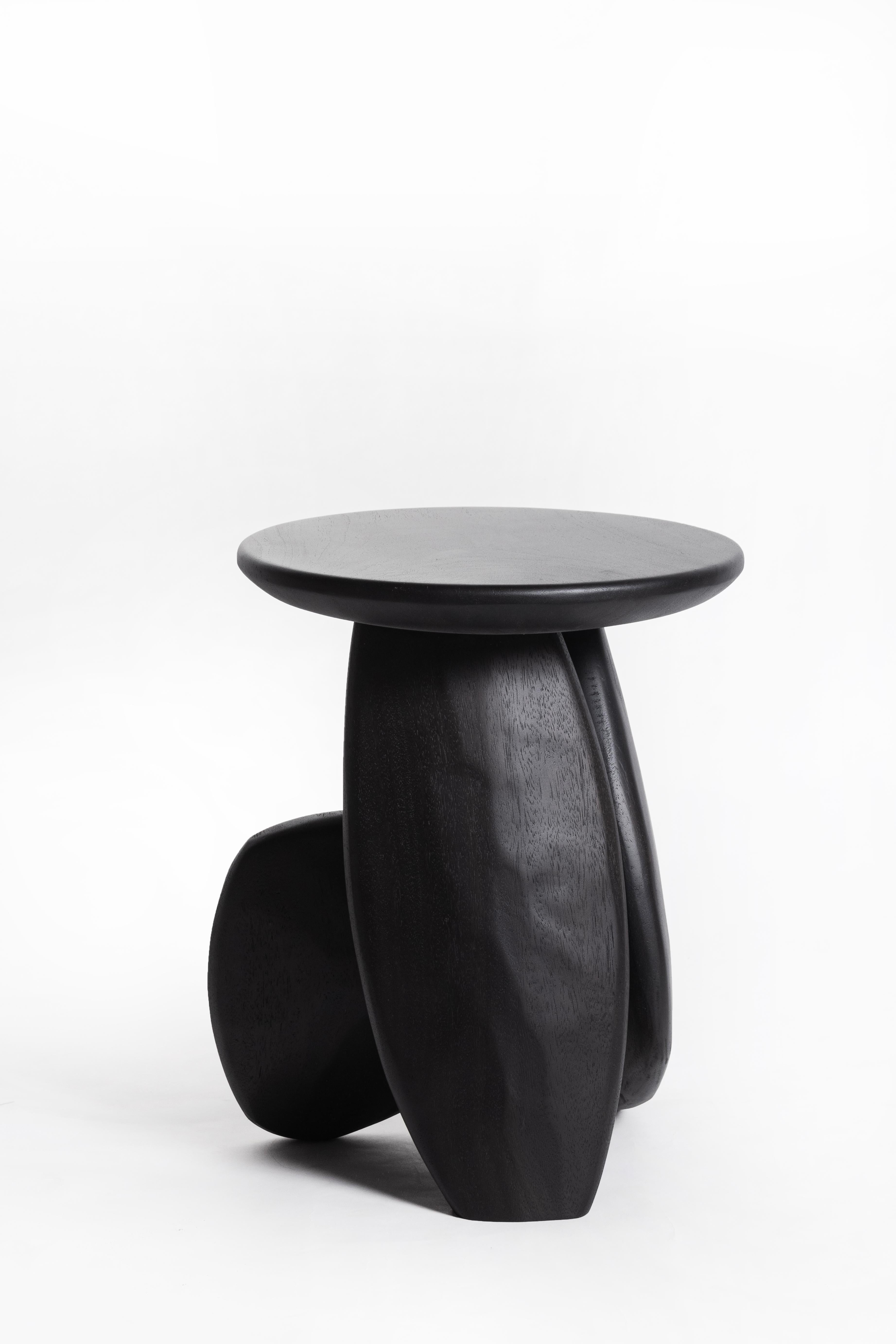 pepple stool