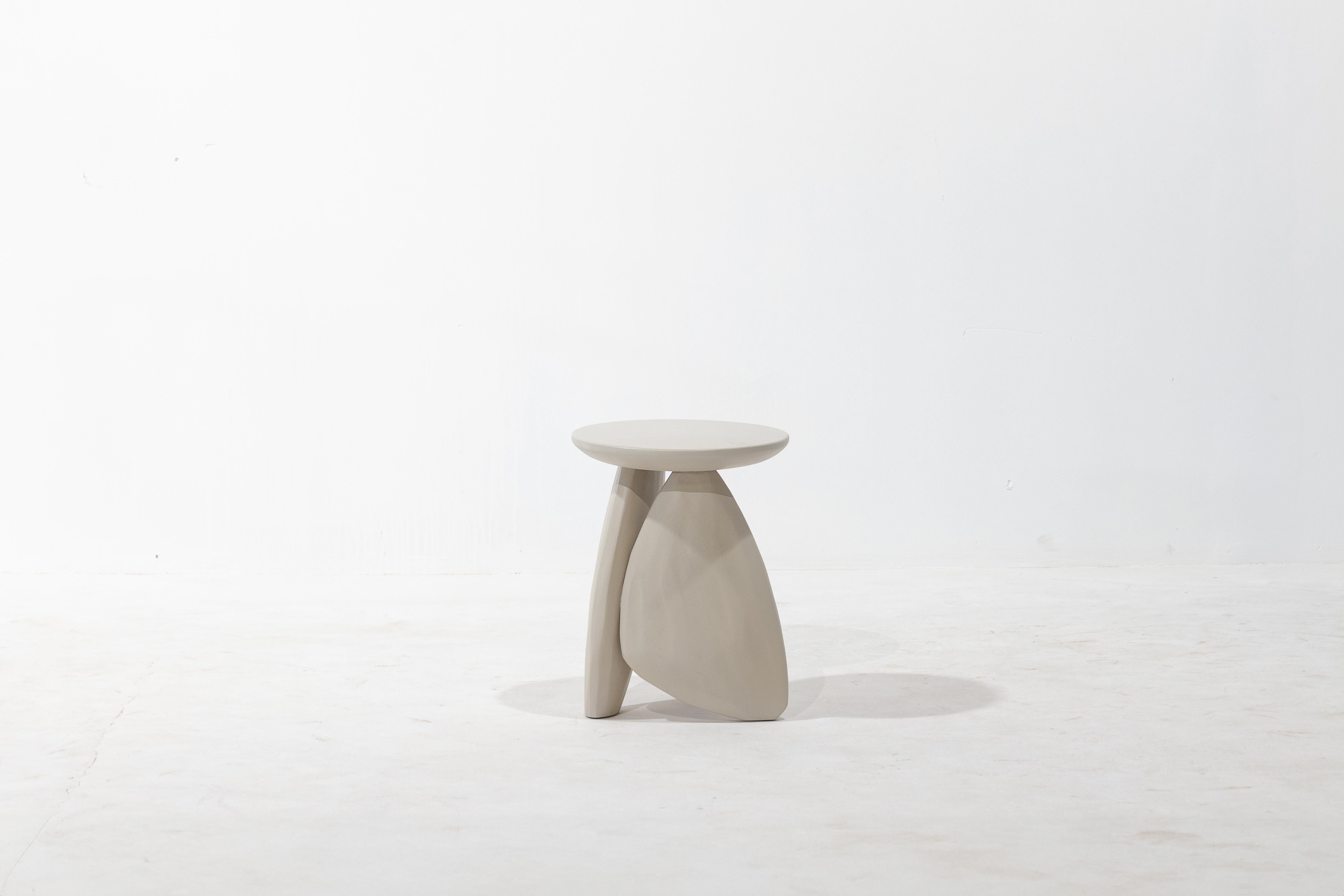 Thai Pebble Stool Type 01, Stone White Wood Finishing For Sale