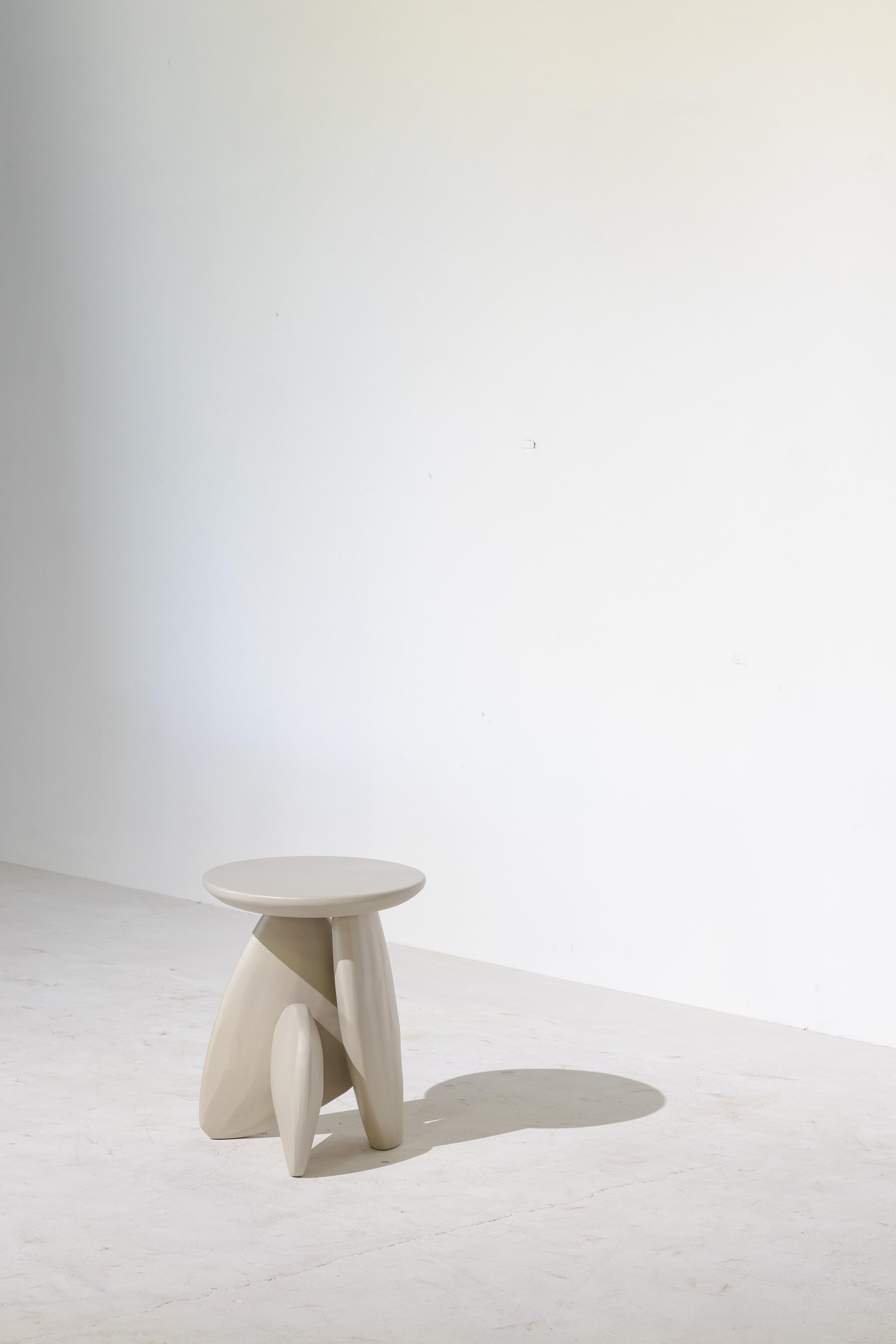 Pebble Stool Type 01, Stone White Wood Finishing In New Condition For Sale In Chiangmai, TH