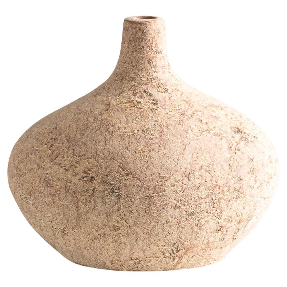 Vaso di ciottoli, forma organica in terracotta strutturata fatta a mano in sabbia