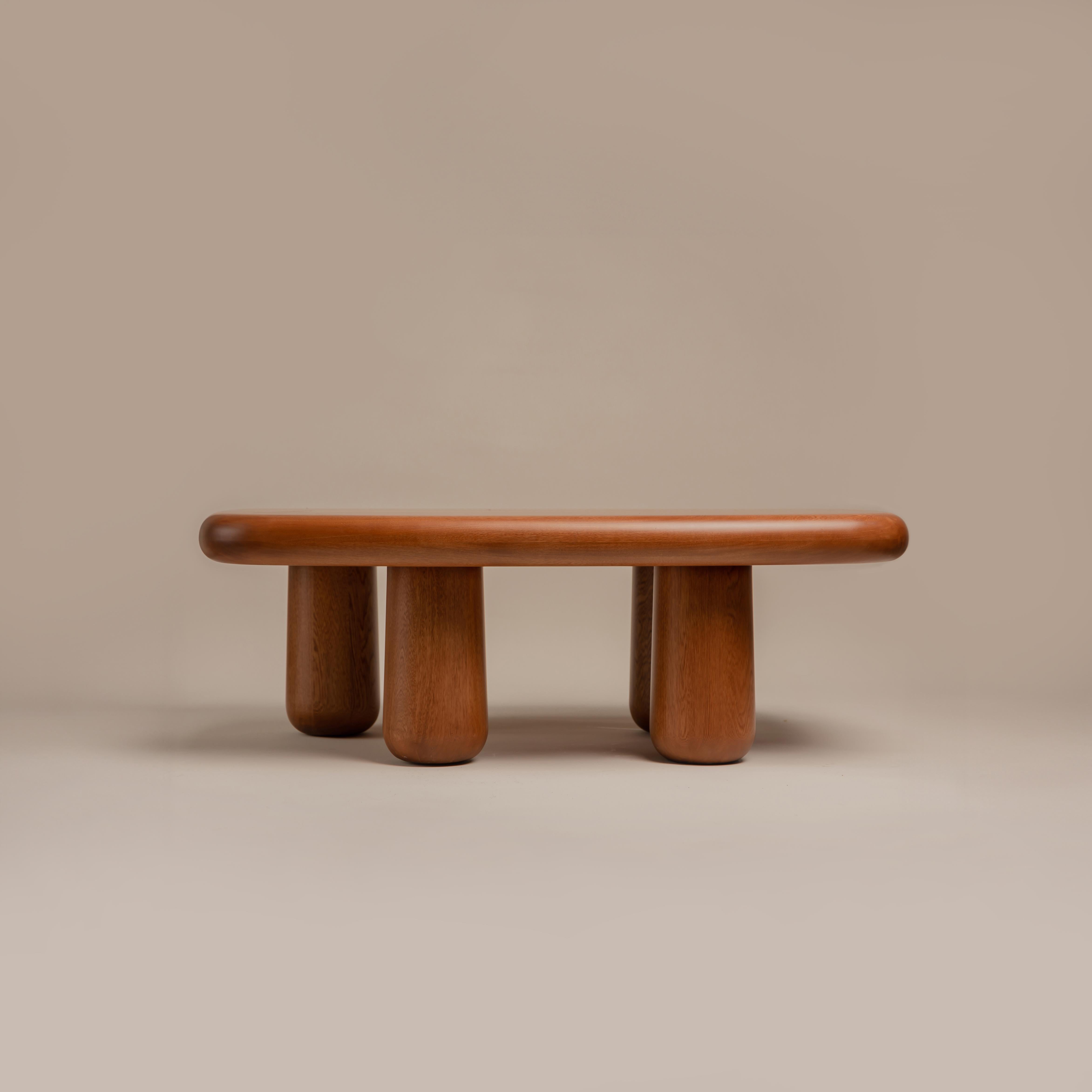 Table basse Pecca par Cruc Studio

2024

Flor Morado Bois massif

L 120 X P  70 X H 50 cm
L 46,8