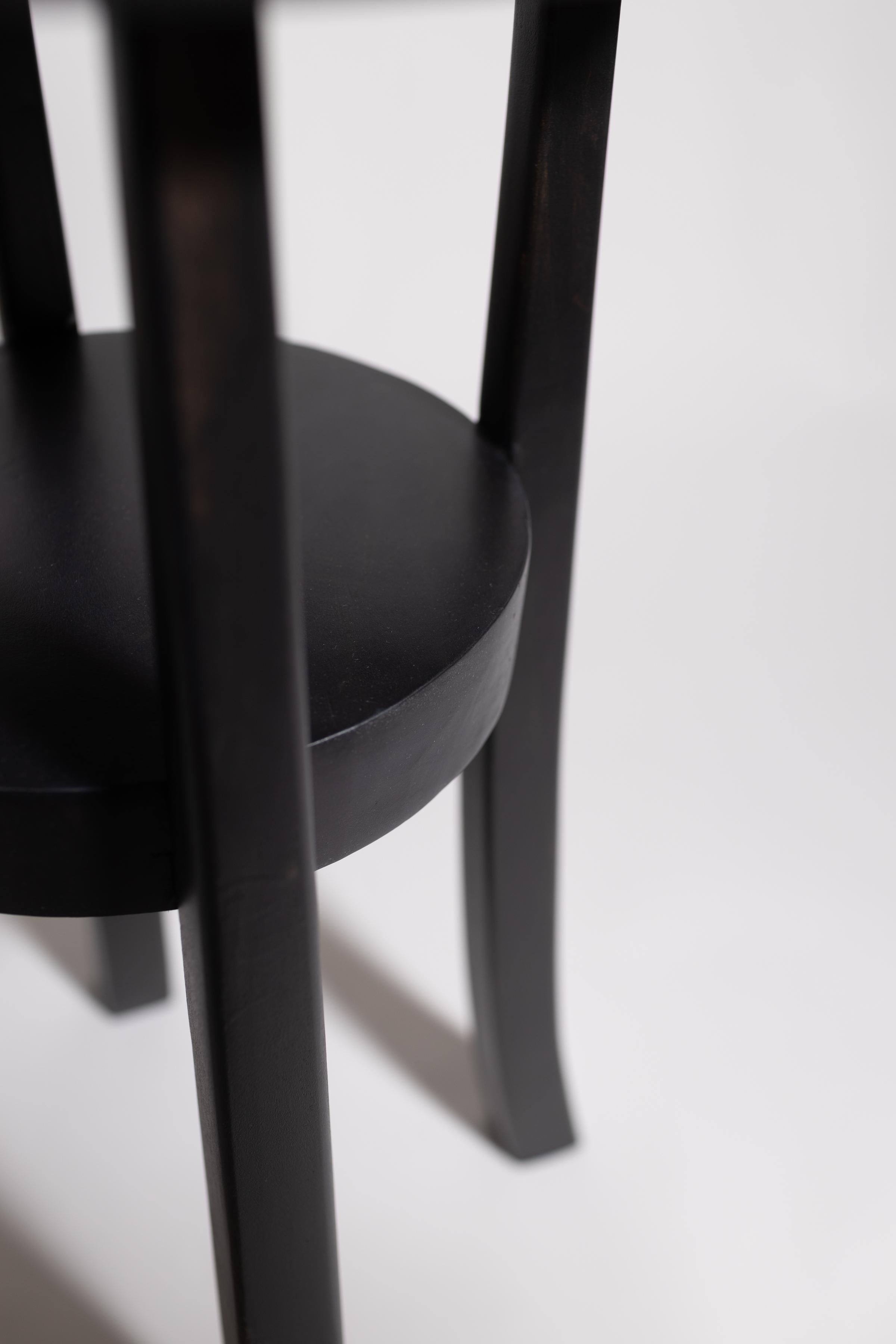 The Peck Nesting Tables bring a sophisticated, layered design that suits both tight and spacious areas, making them a versatile choice for a variety of interiors. Named in homage to actor Gregory Peck, these tables embody adaptability, much like his