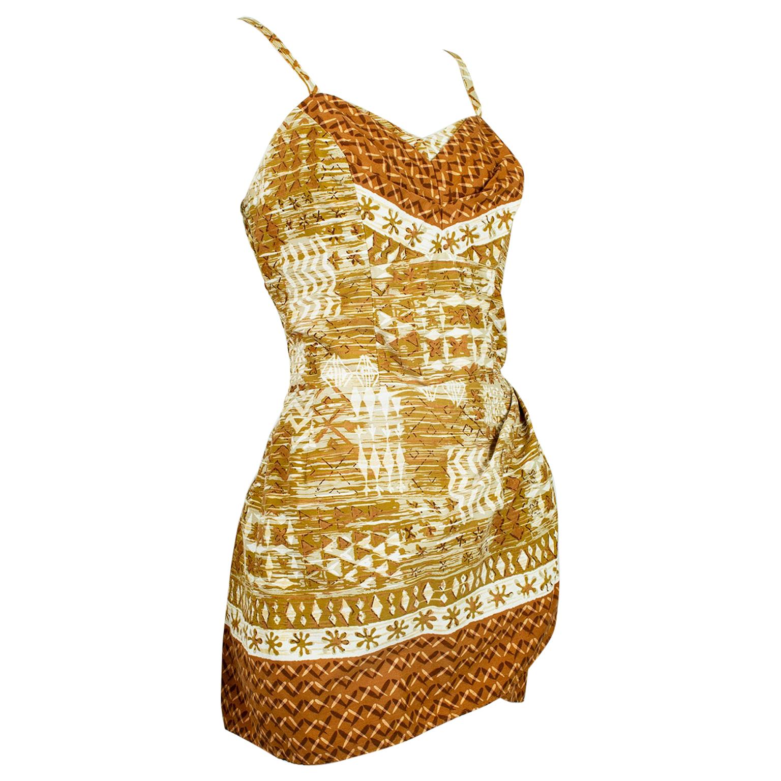 Peck & Peck - Combinaison de plage Tiki ocre à nœud sarong avec combinaison, taille M, années 1960 en vente