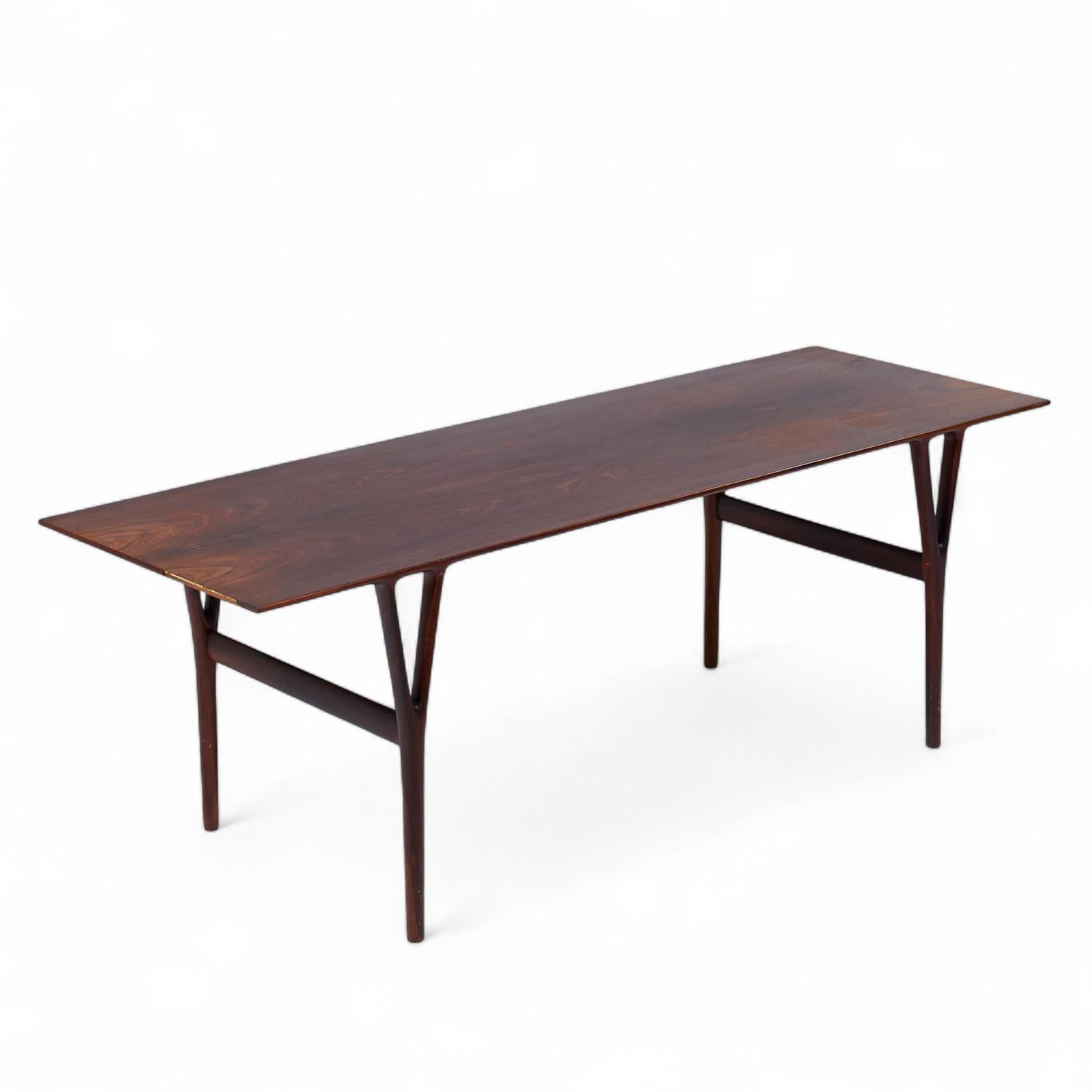 20ième siècle Peder Pedersen Dk for Helge Vestergaard Jensen Danish Rosewood Coffee Table en vente