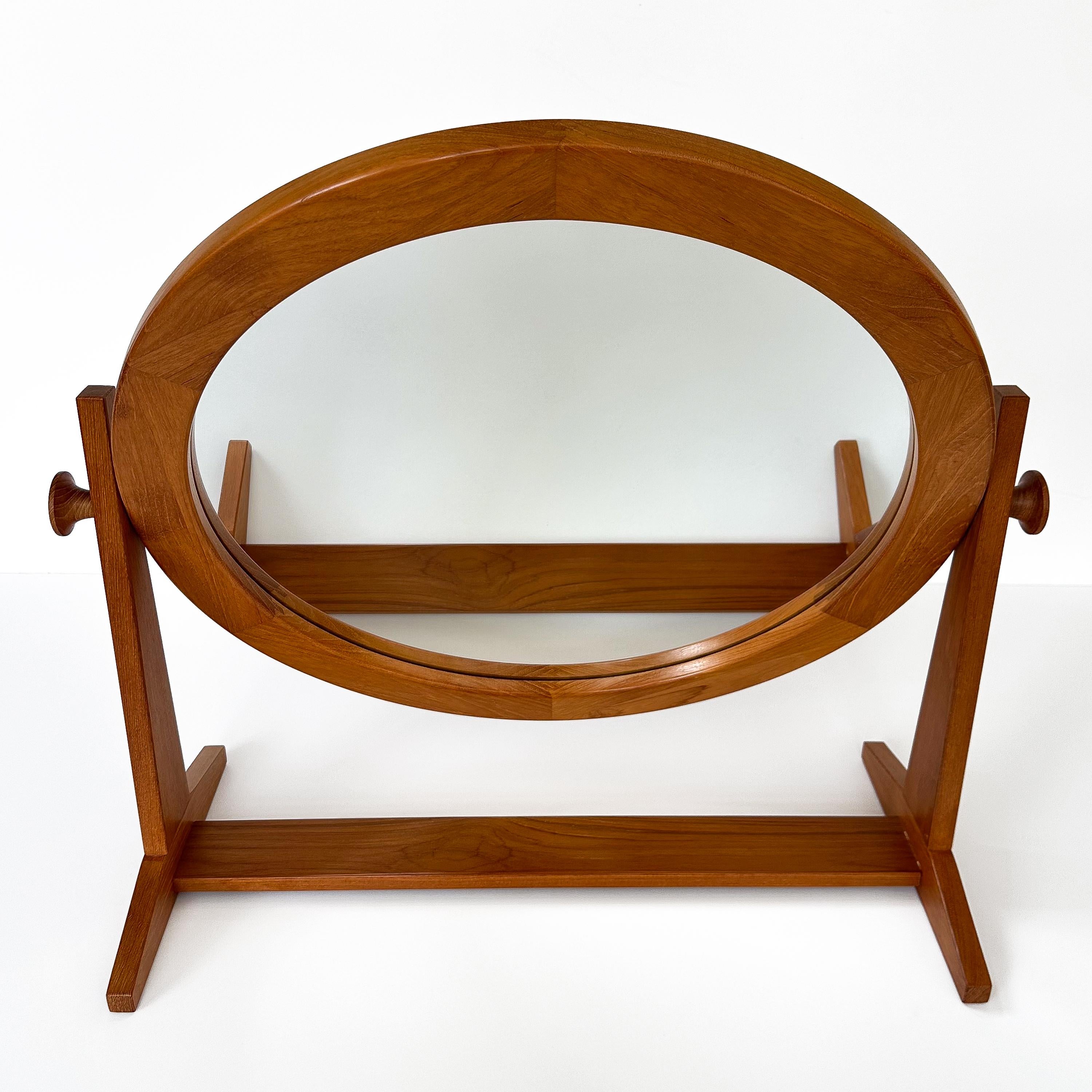 Pedersen & Hansen Large Teak Table Top Vanity Mirror For Sale 10